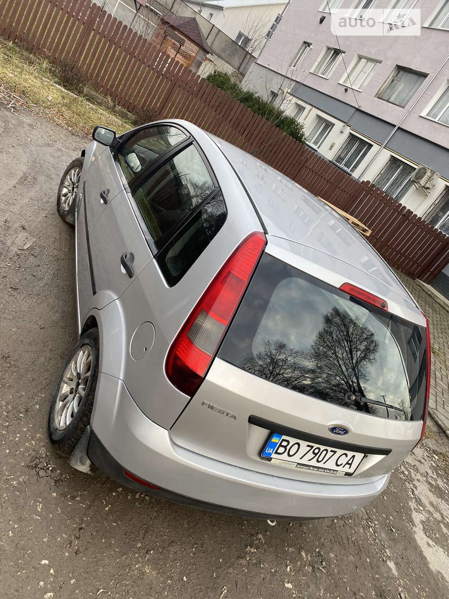 FORD FIESTA 2005