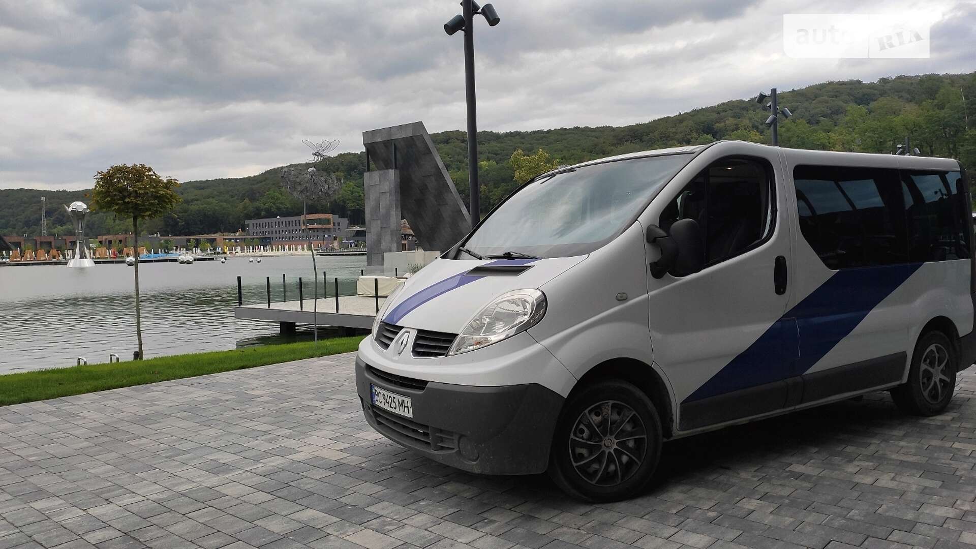 RENAULT TRAFIC 2009