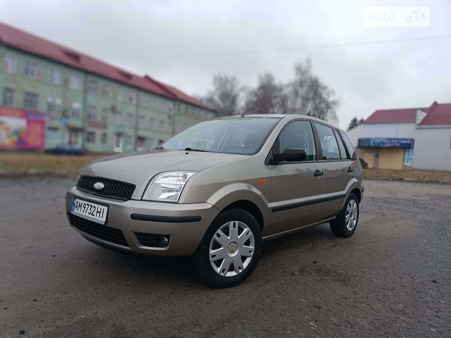 FORD FUSION 2004