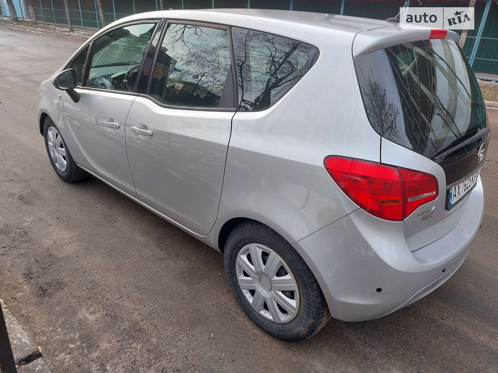 OPEL MERIVA 2010
