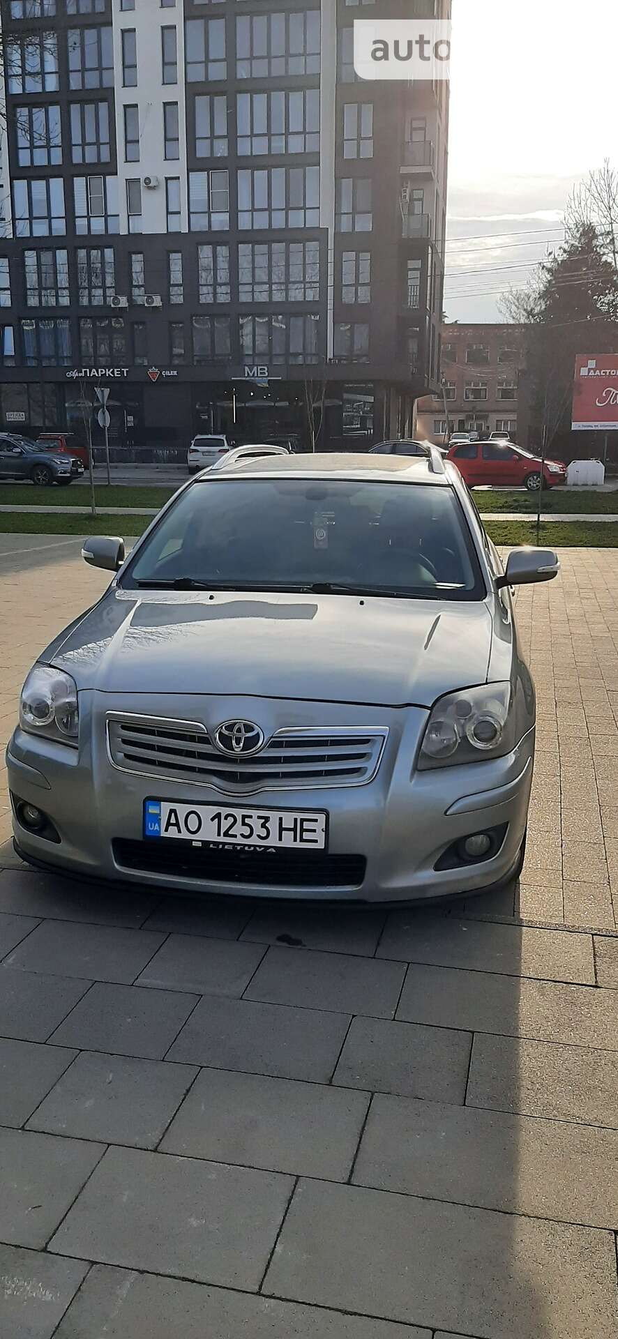 TOYOTA AVENSIS 2008