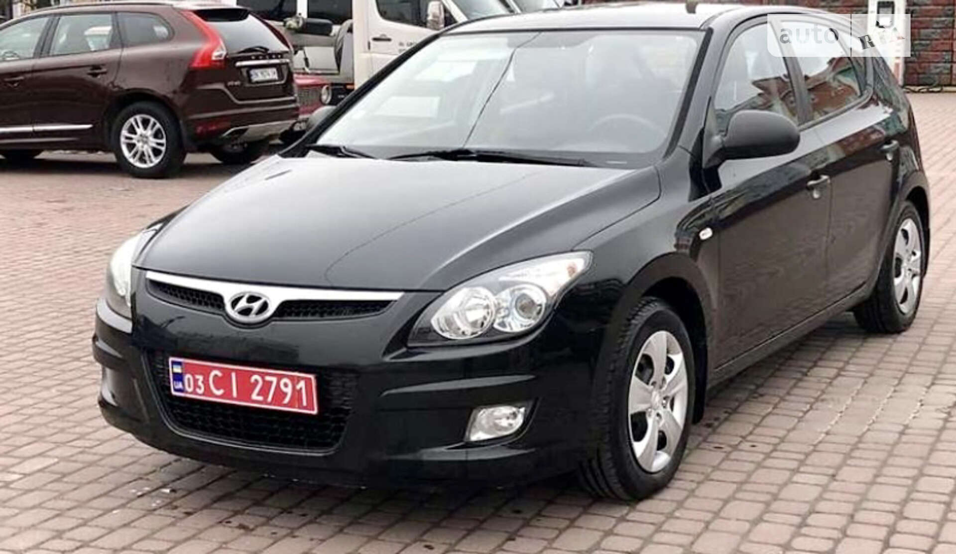 HYUNDAI I30 2010