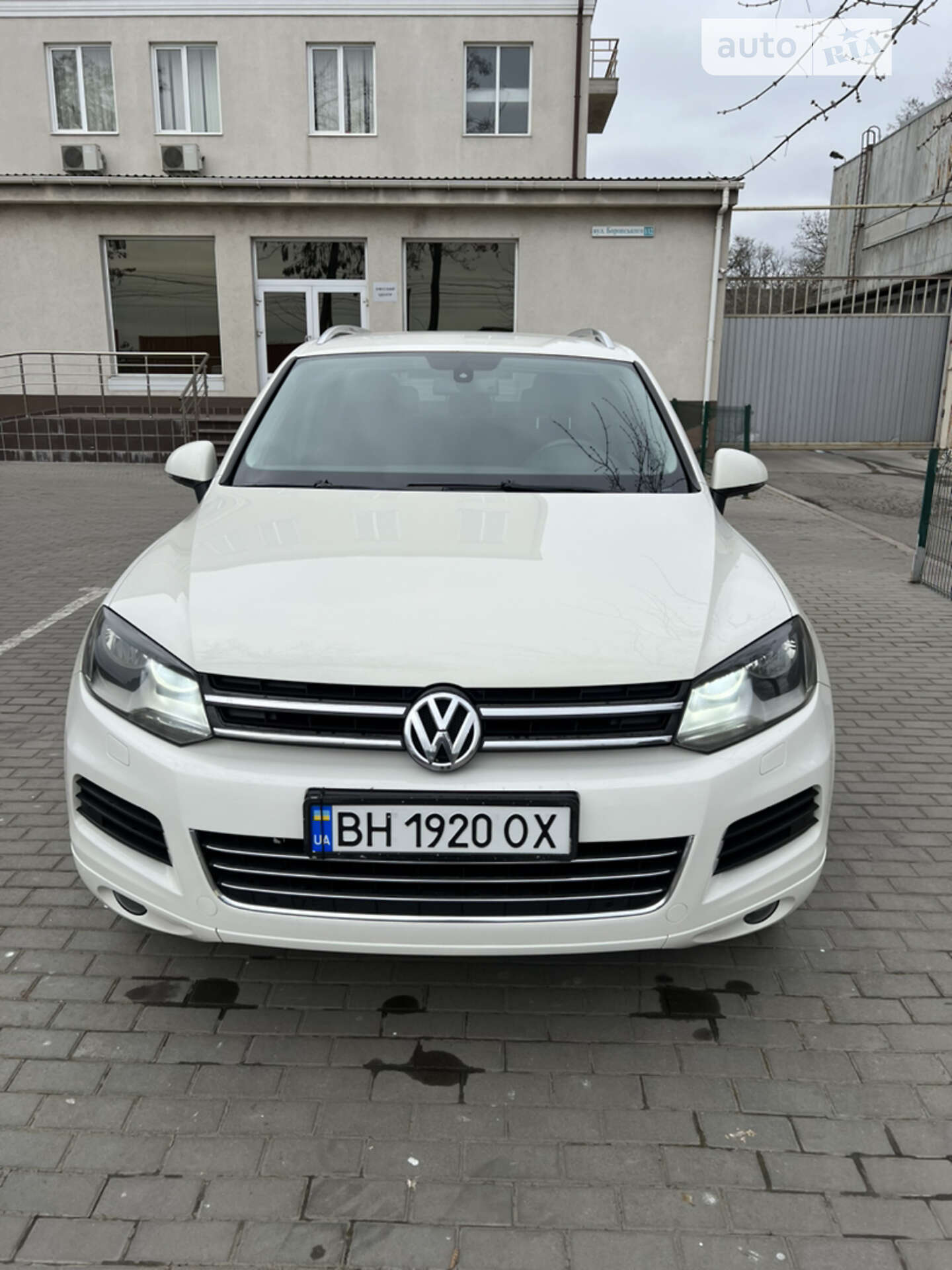 VOLKSWAGEN TOUAREG 2011