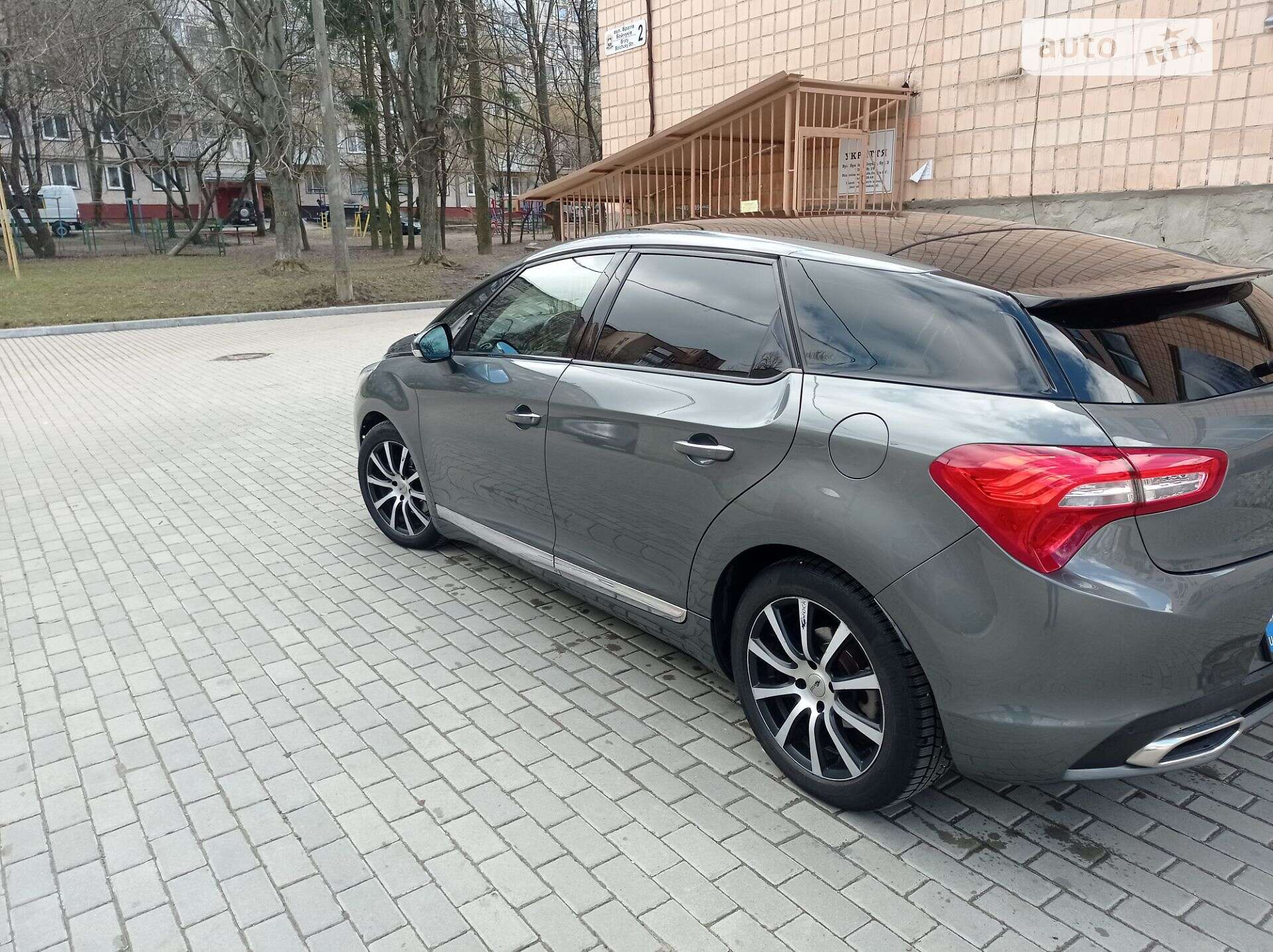 CITROEN DS5