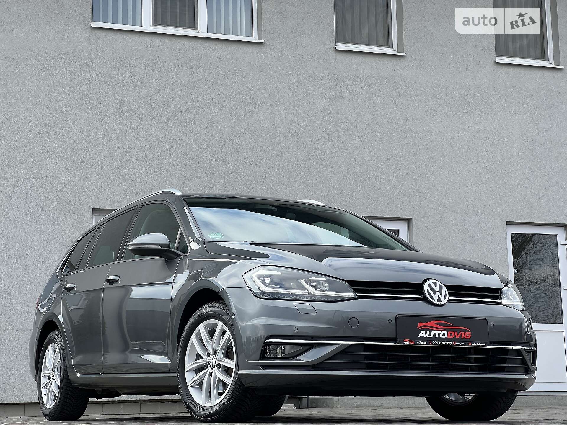 VOLKSWAGEN GOLF 2017