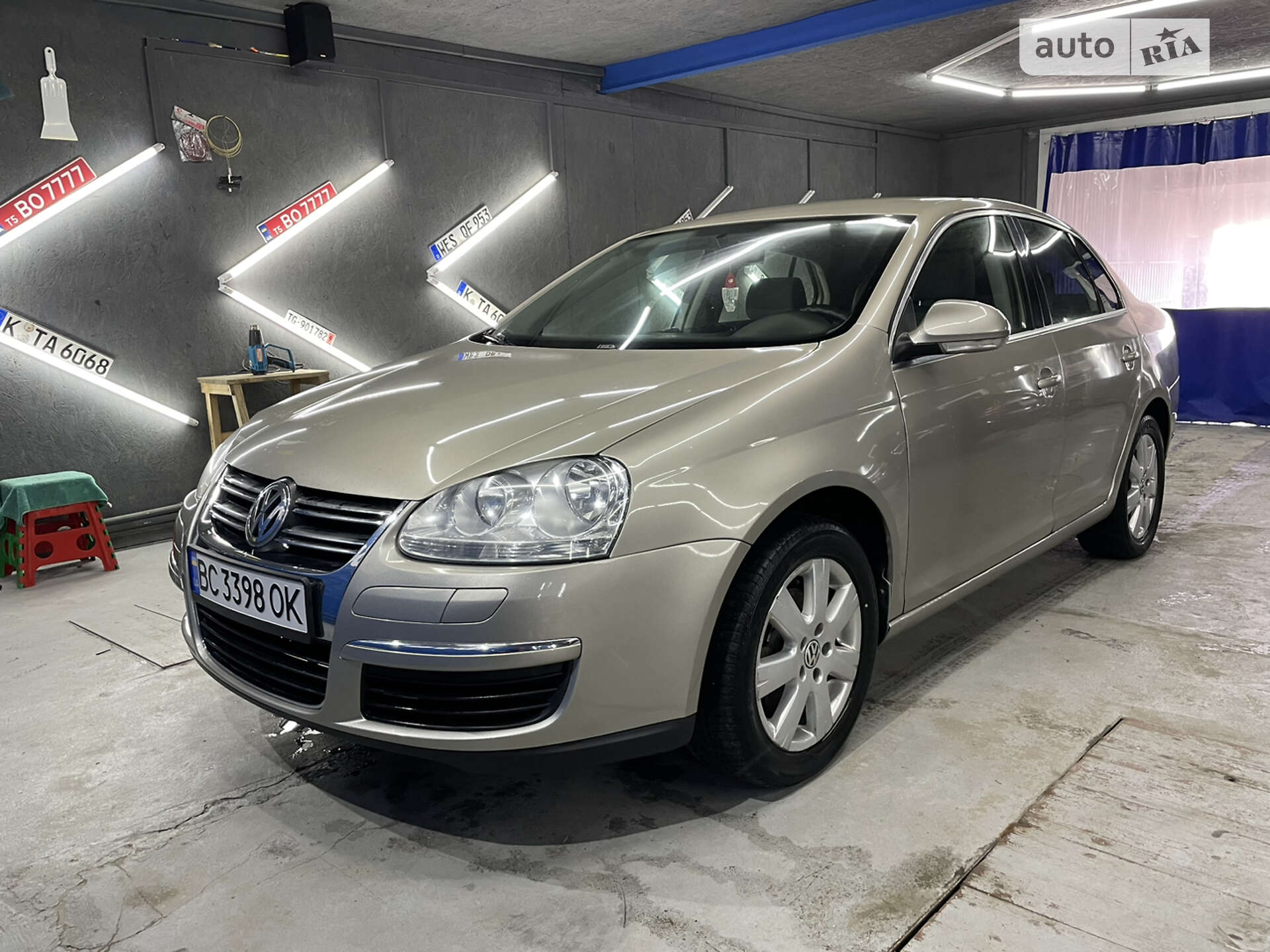 VOLKSWAGEN JETTA 2006