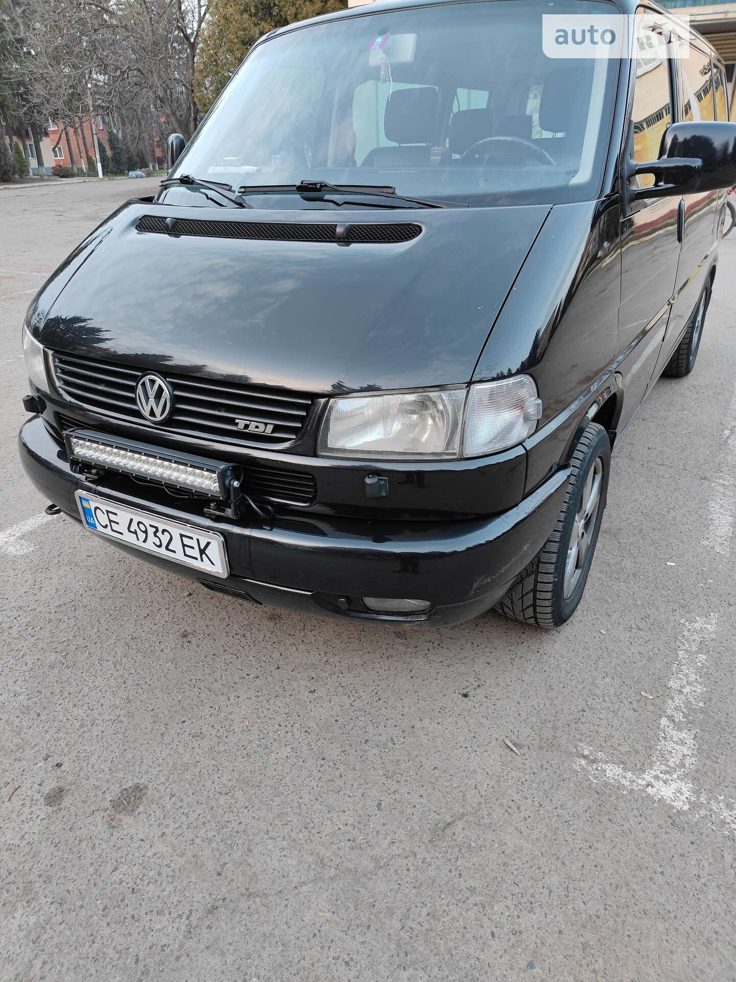 VOLKSWAGEN CARAVELLE 2002