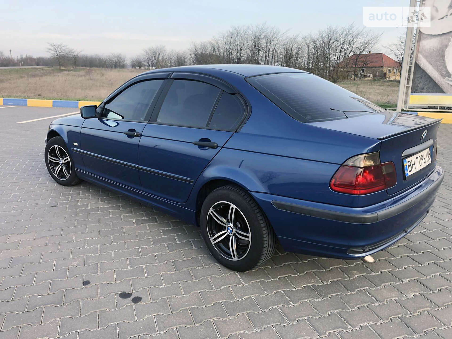 Головне фото звіту автомобіля BMW 320D 2001