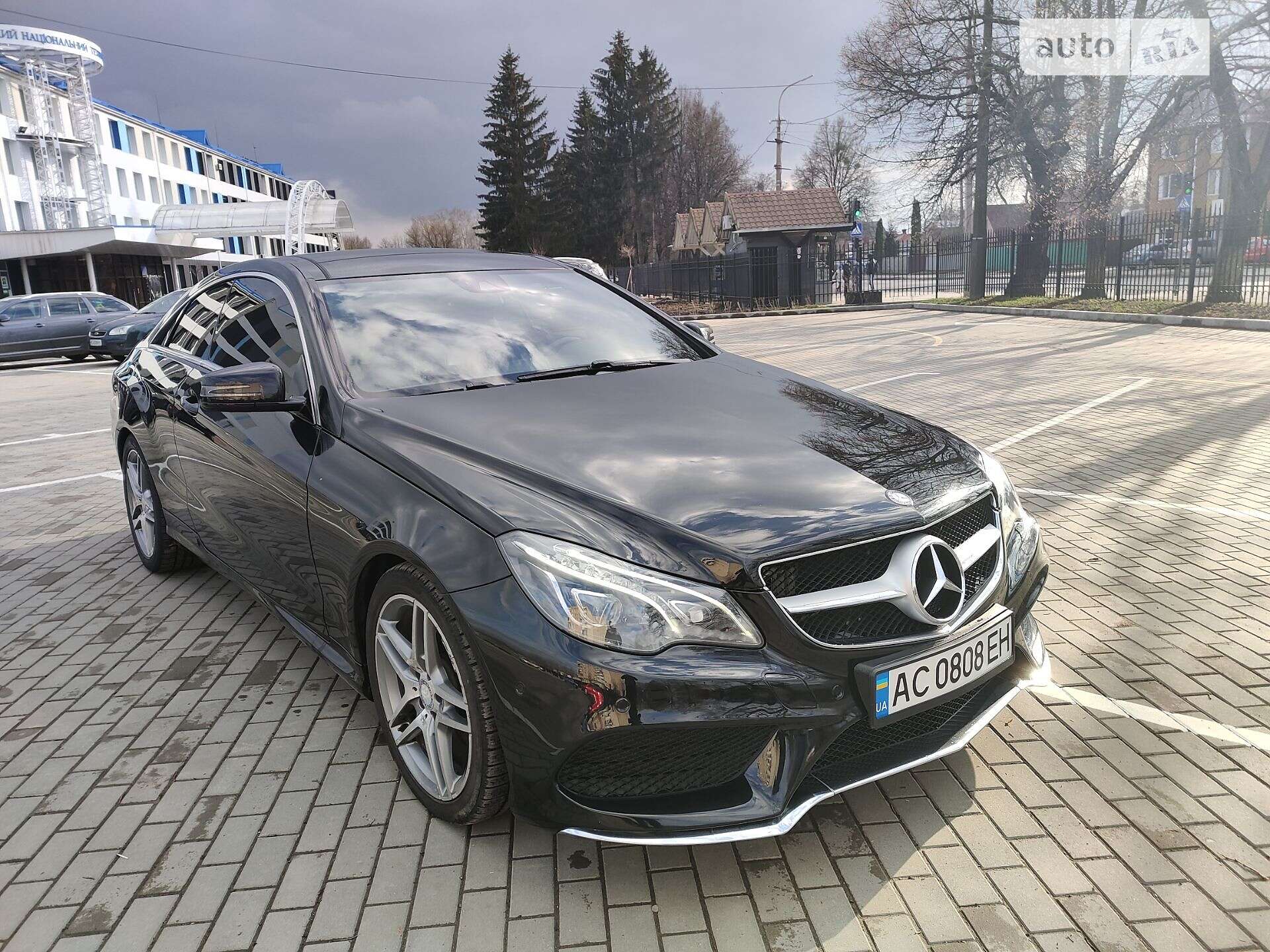 MERCEDES-BENZ E 350 2013