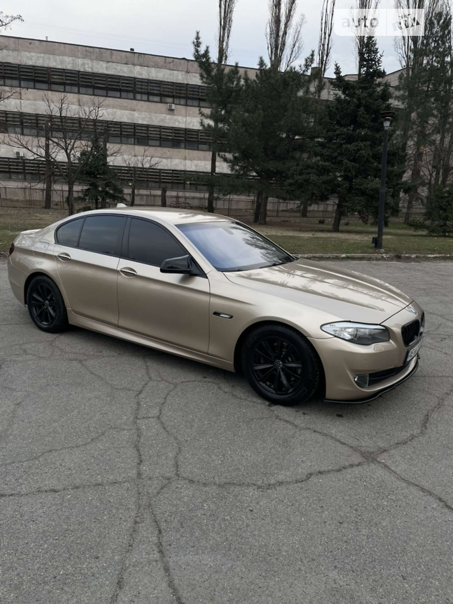 BMW 523I 2010
