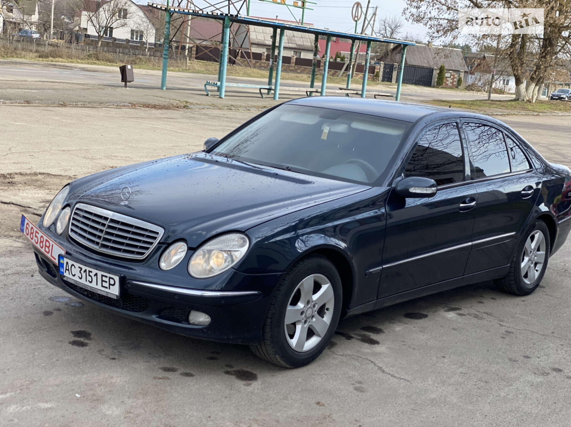 Головне фото звіту автомобіля MERCEDES-BENZ E 220 2003