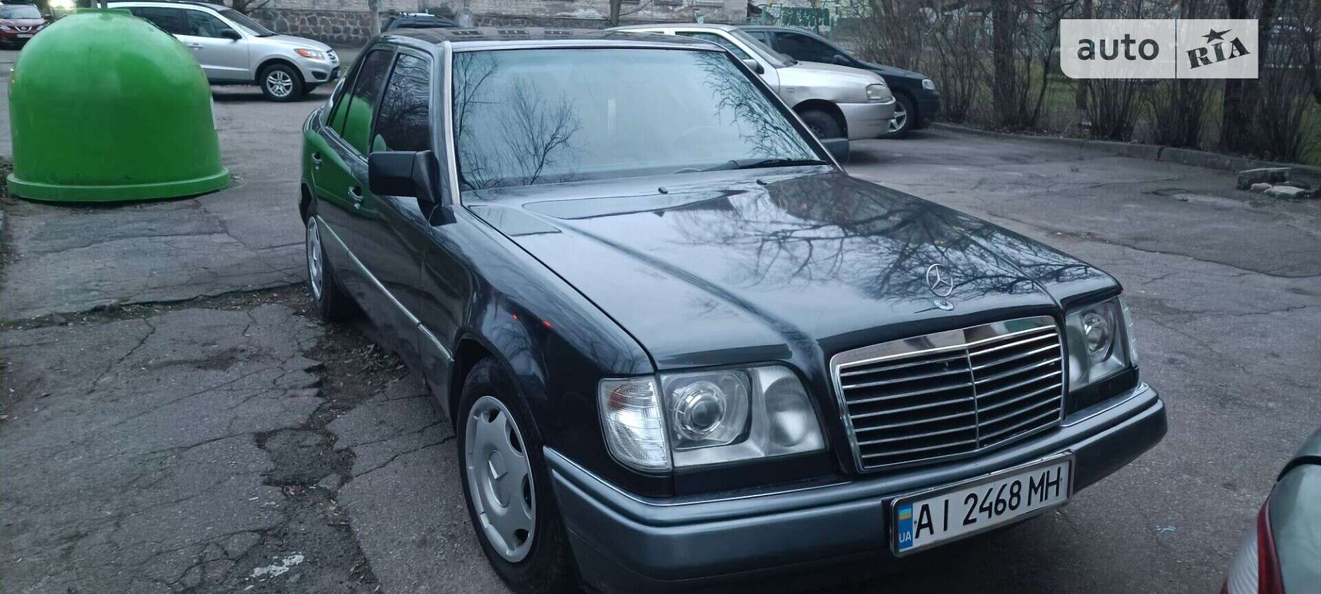 MERCEDES-BENZ E 200 1994