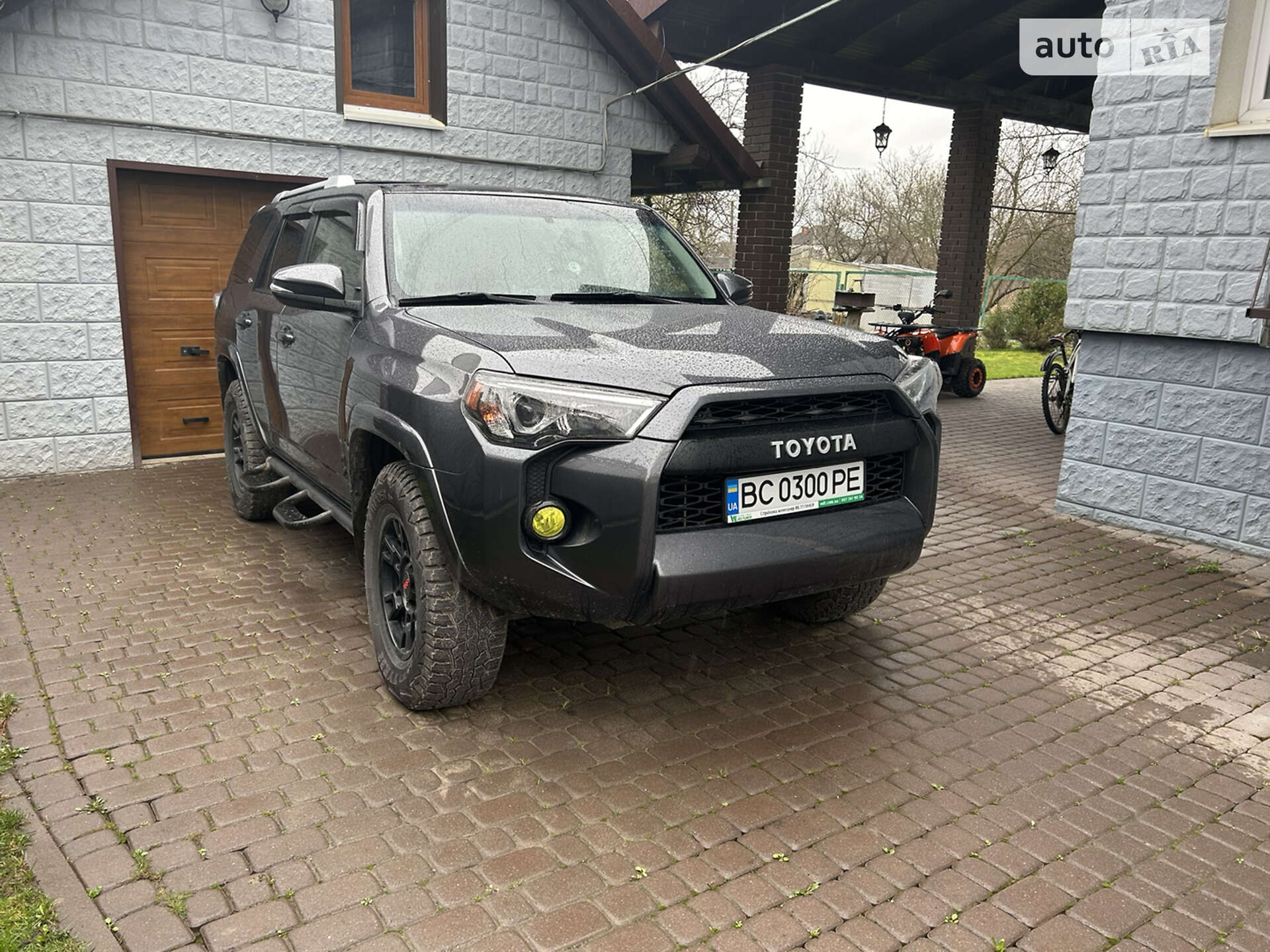 TOYOTA 4 RUNNER 2018