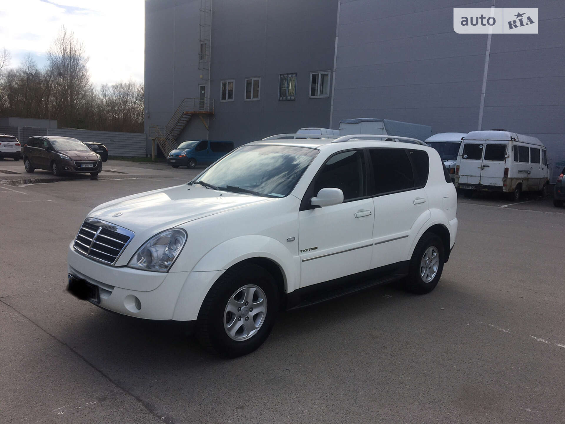 SSANG YONG REXTON 2012