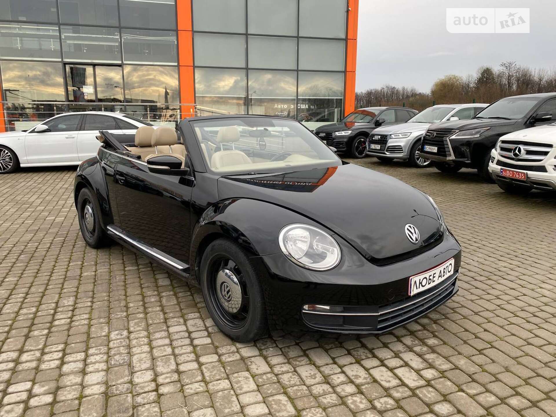 VOLKSWAGEN BEETLE 2015