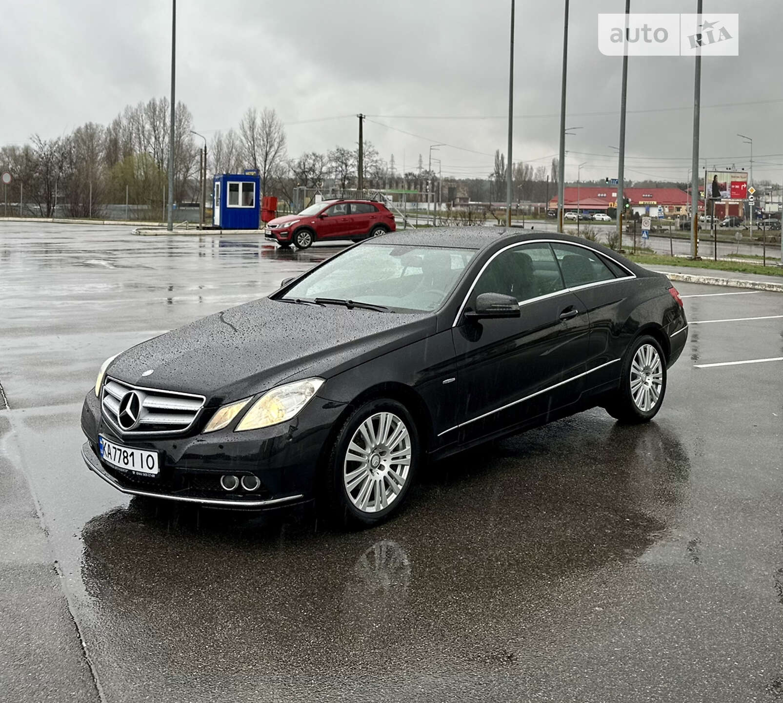 MERCEDES-BENZ E 250 2010