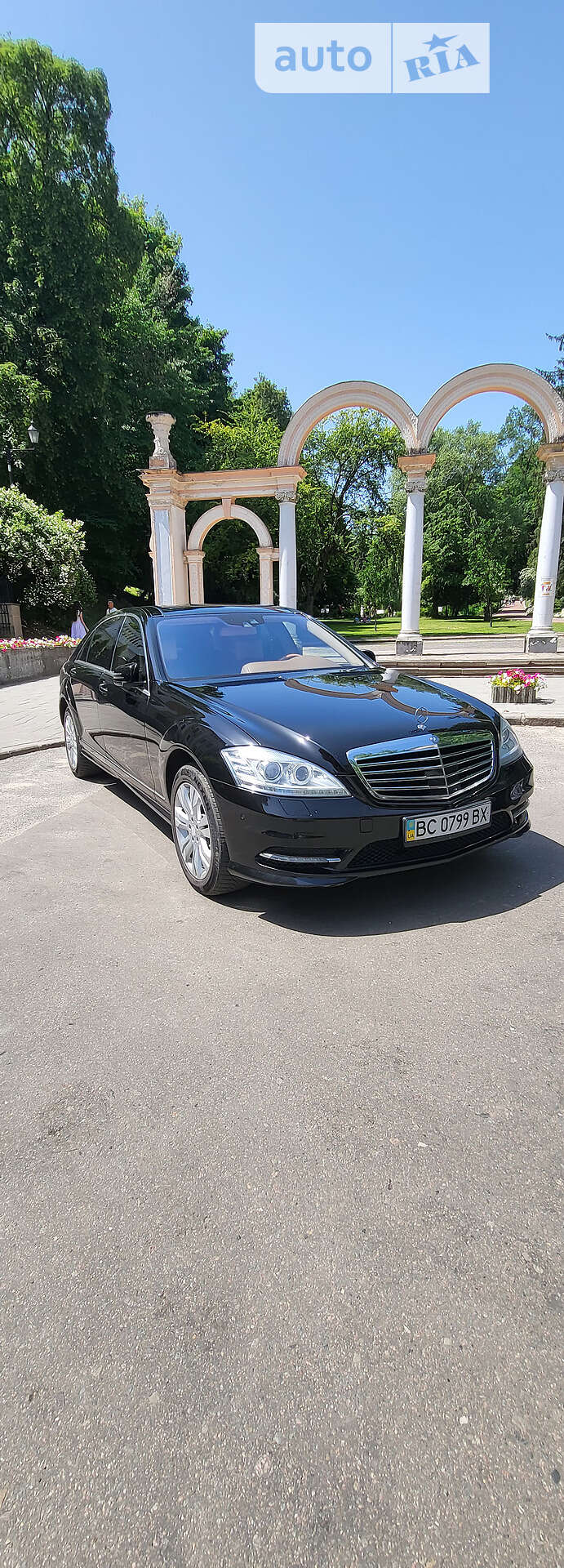 MERCEDES-BENZ S 500 2010
