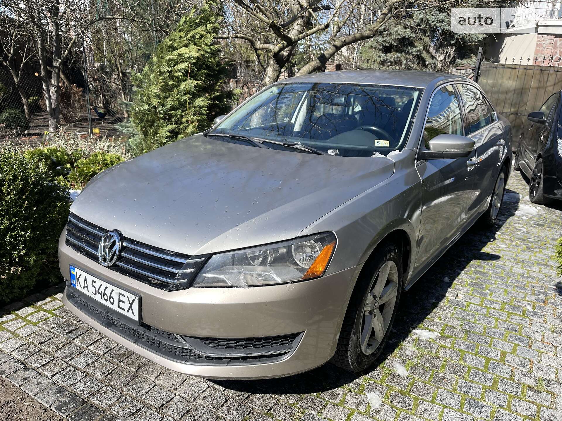 VOLKSWAGEN PASSAT 2014