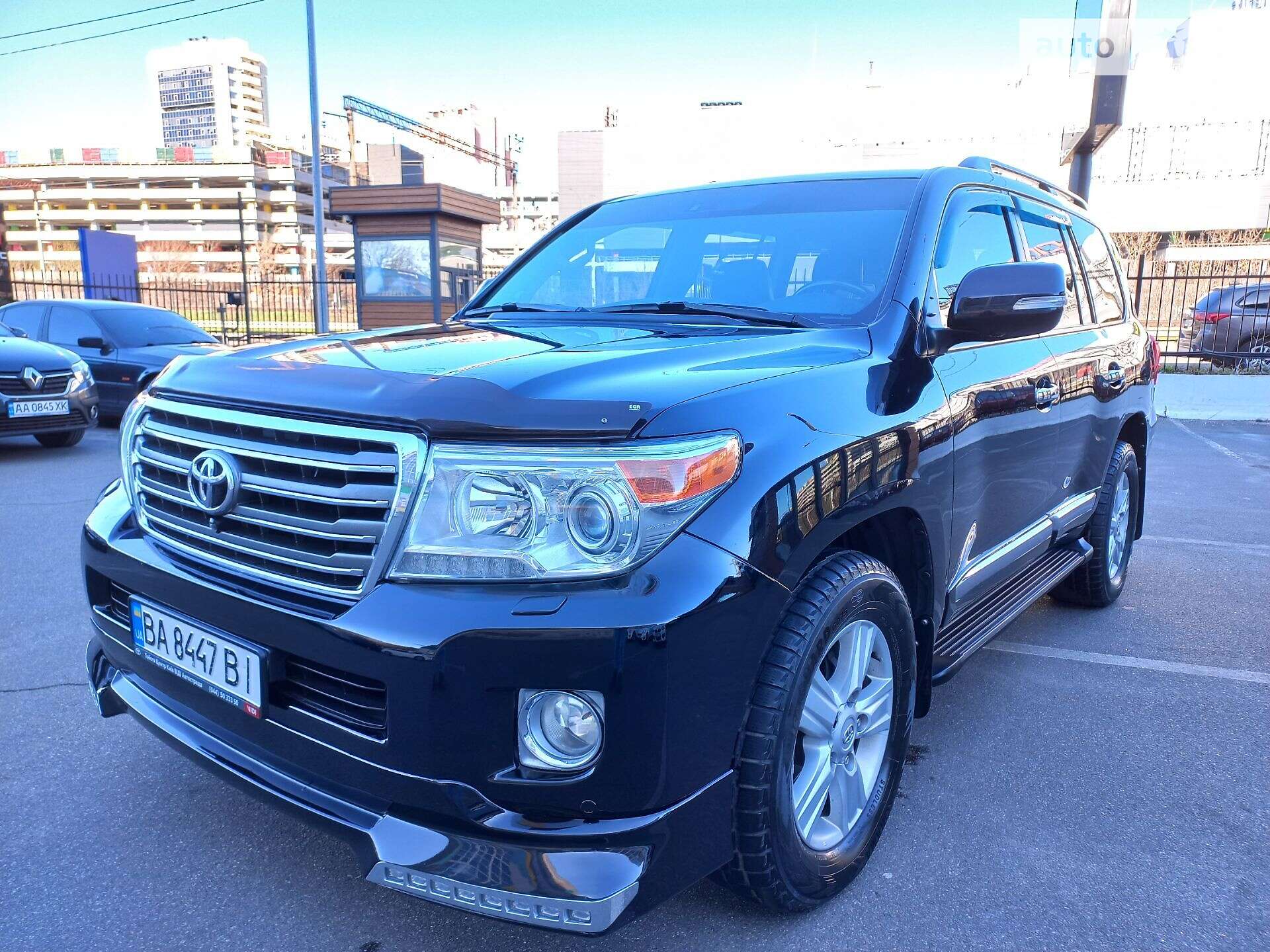 TOYOTA LAND CRUISER 2012