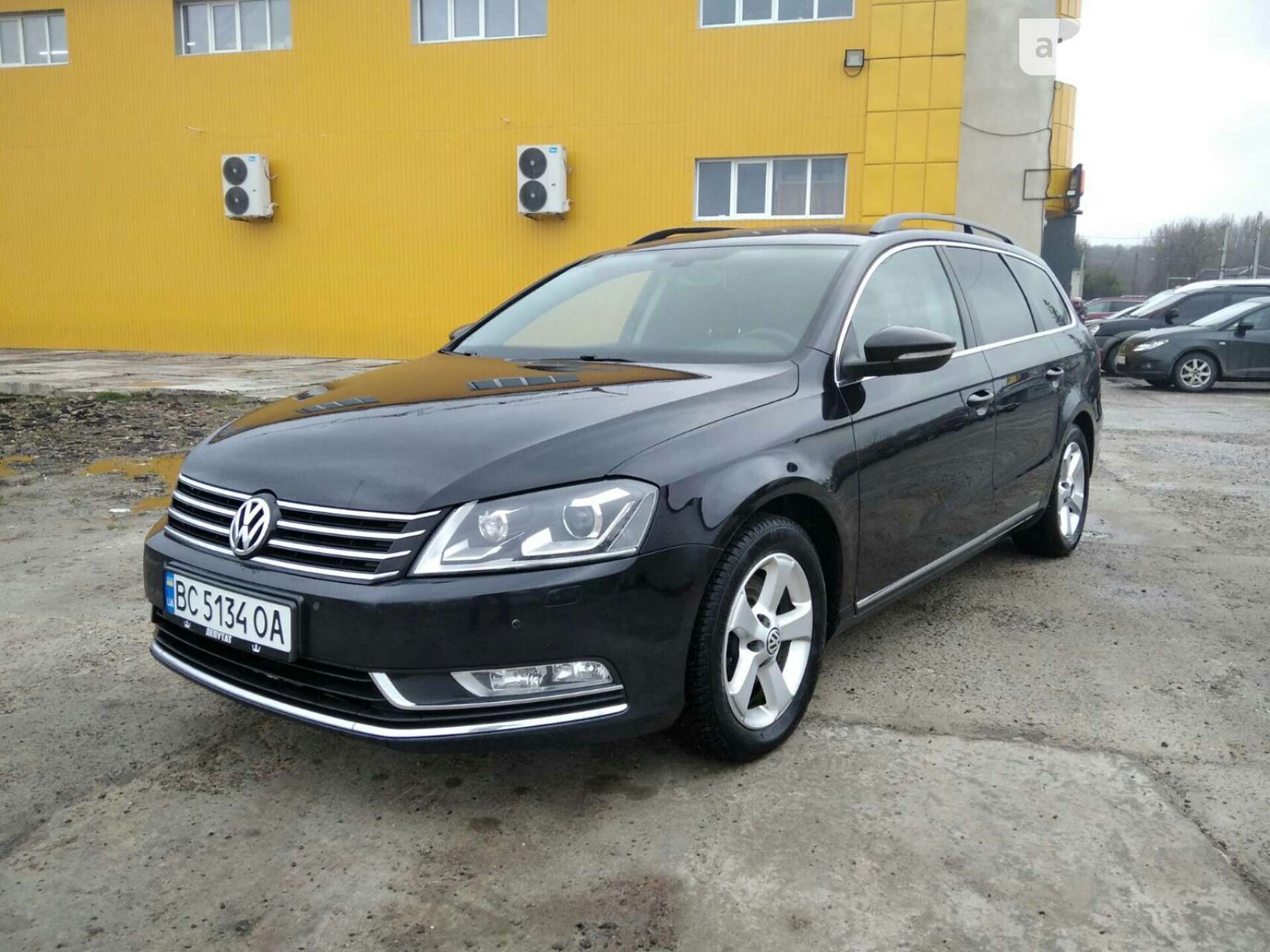 VOLKSWAGEN PASSAT 2012