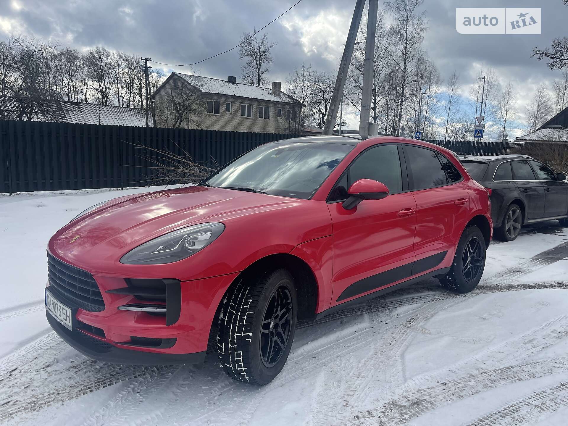 PORSCHE MACAN 2019