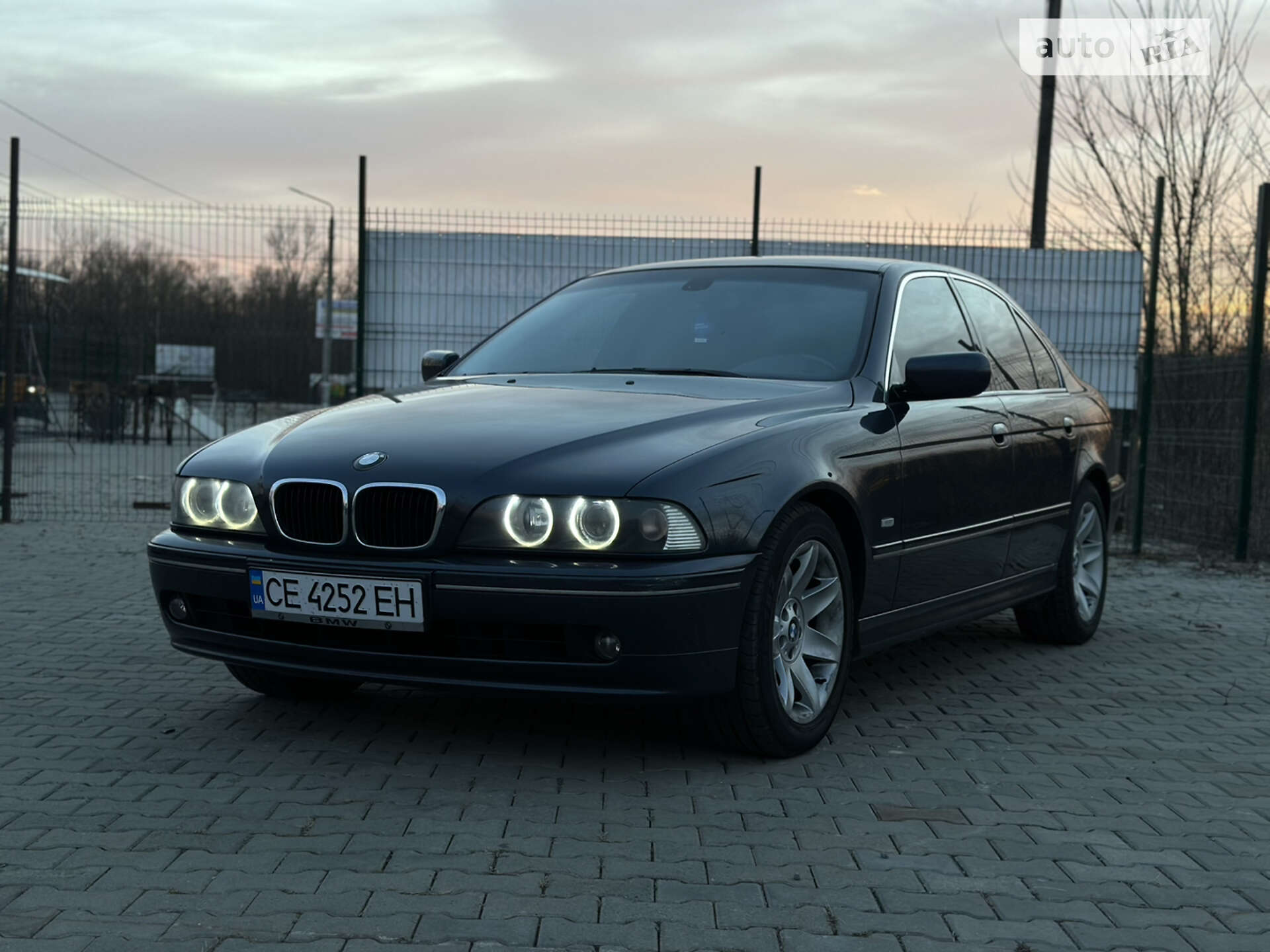BMW 525 2002