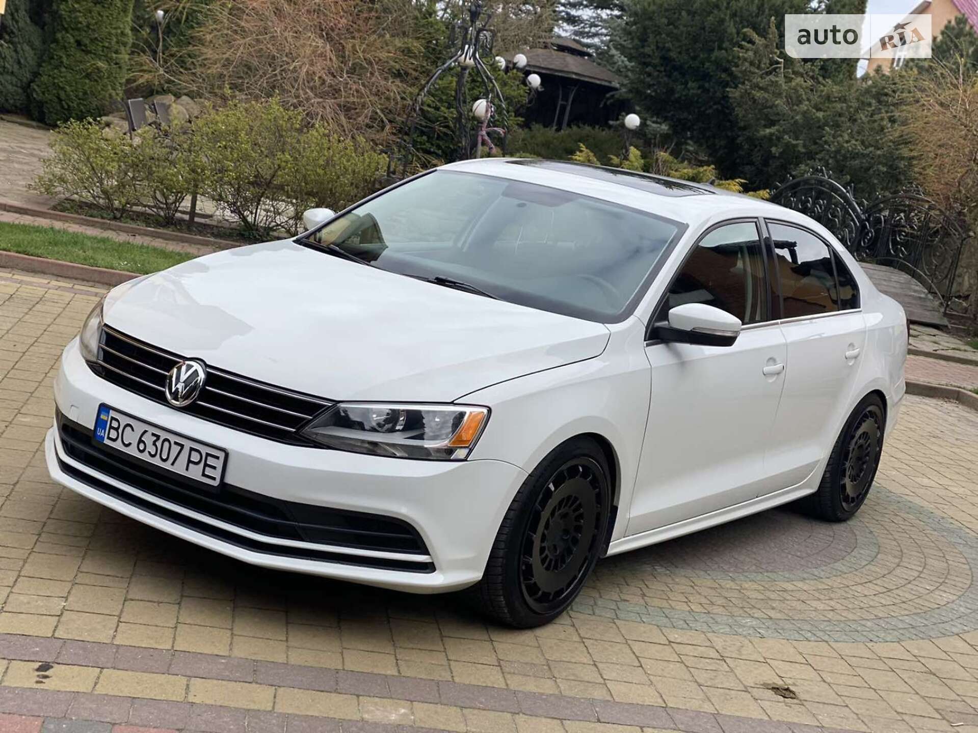 VOLKSWAGEN JETTA 2015