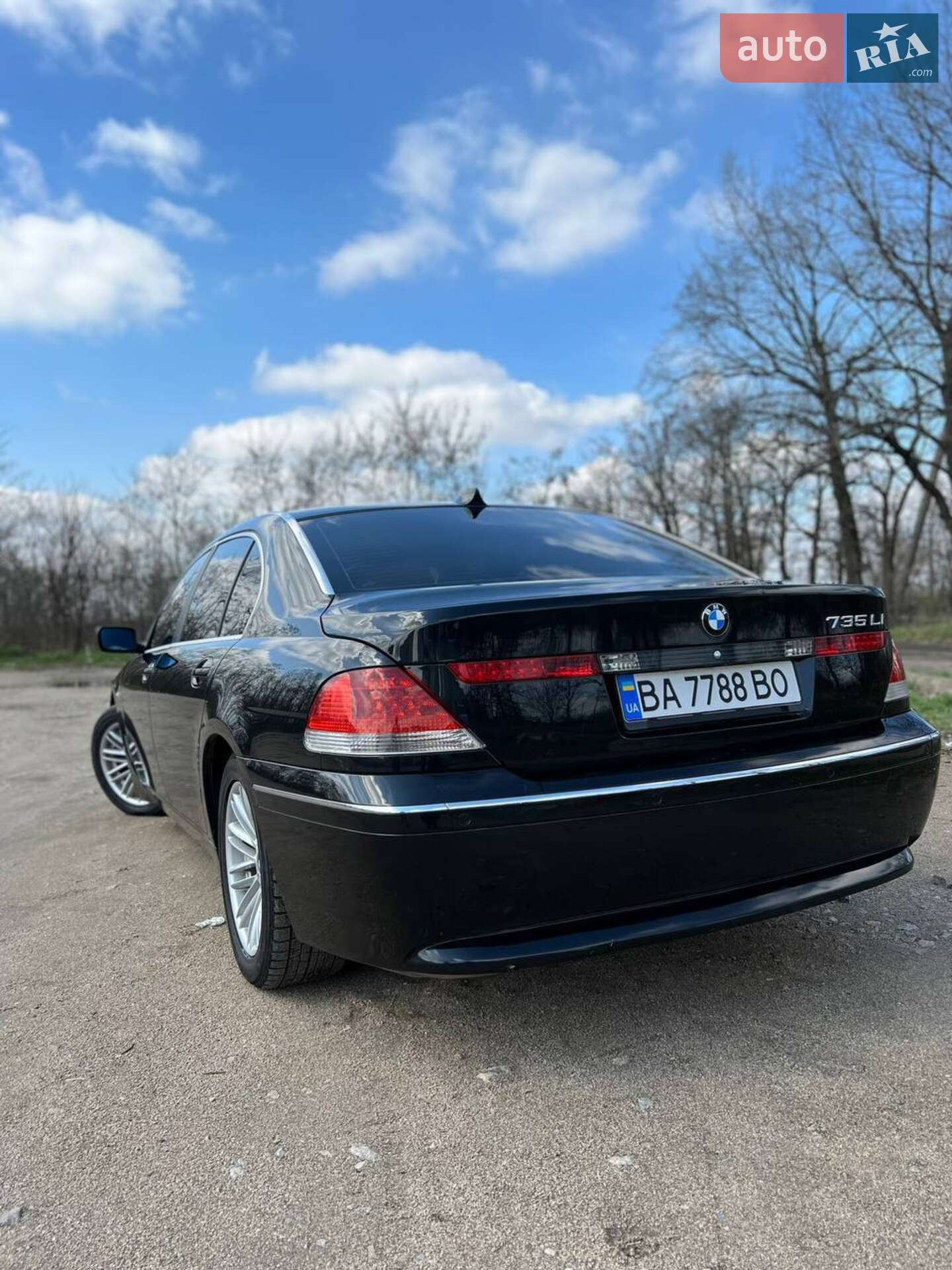 BMW 735I 2004