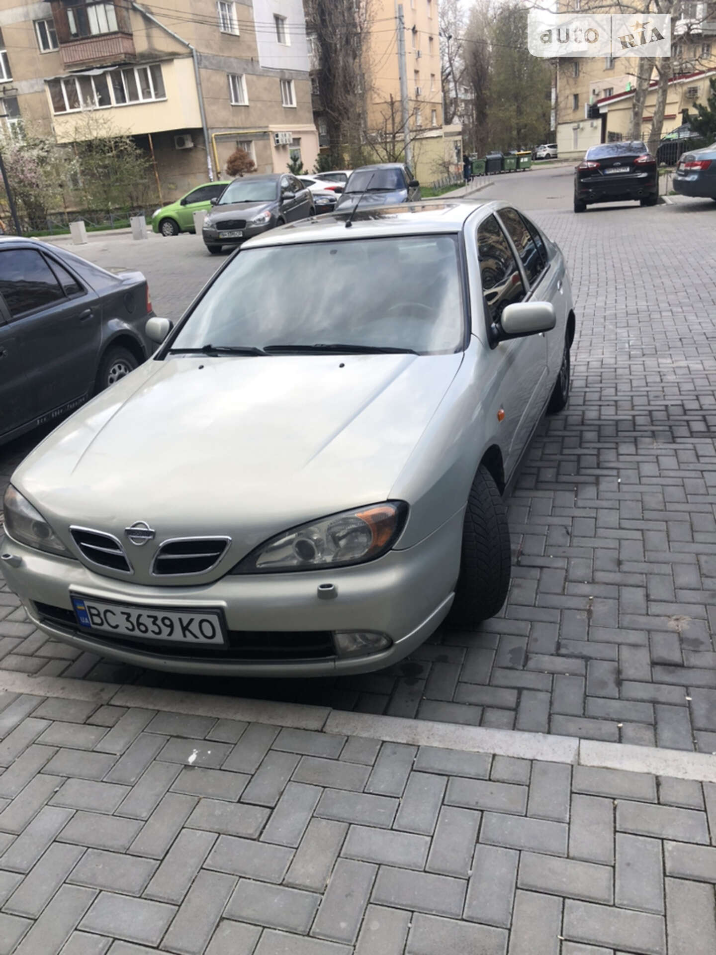 NISSAN PRIMERA 2001