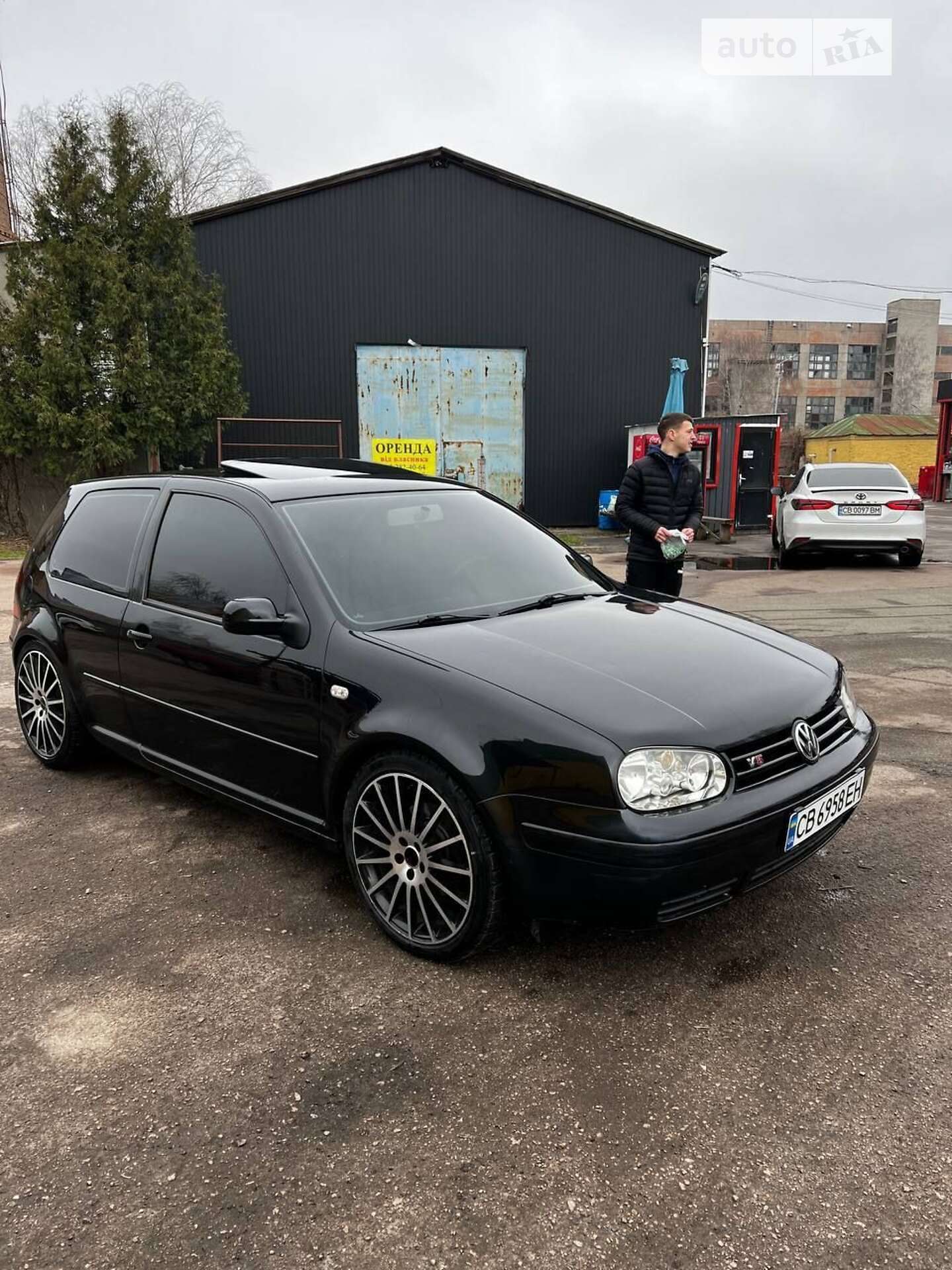 VOLKSWAGEN GOLF 2001