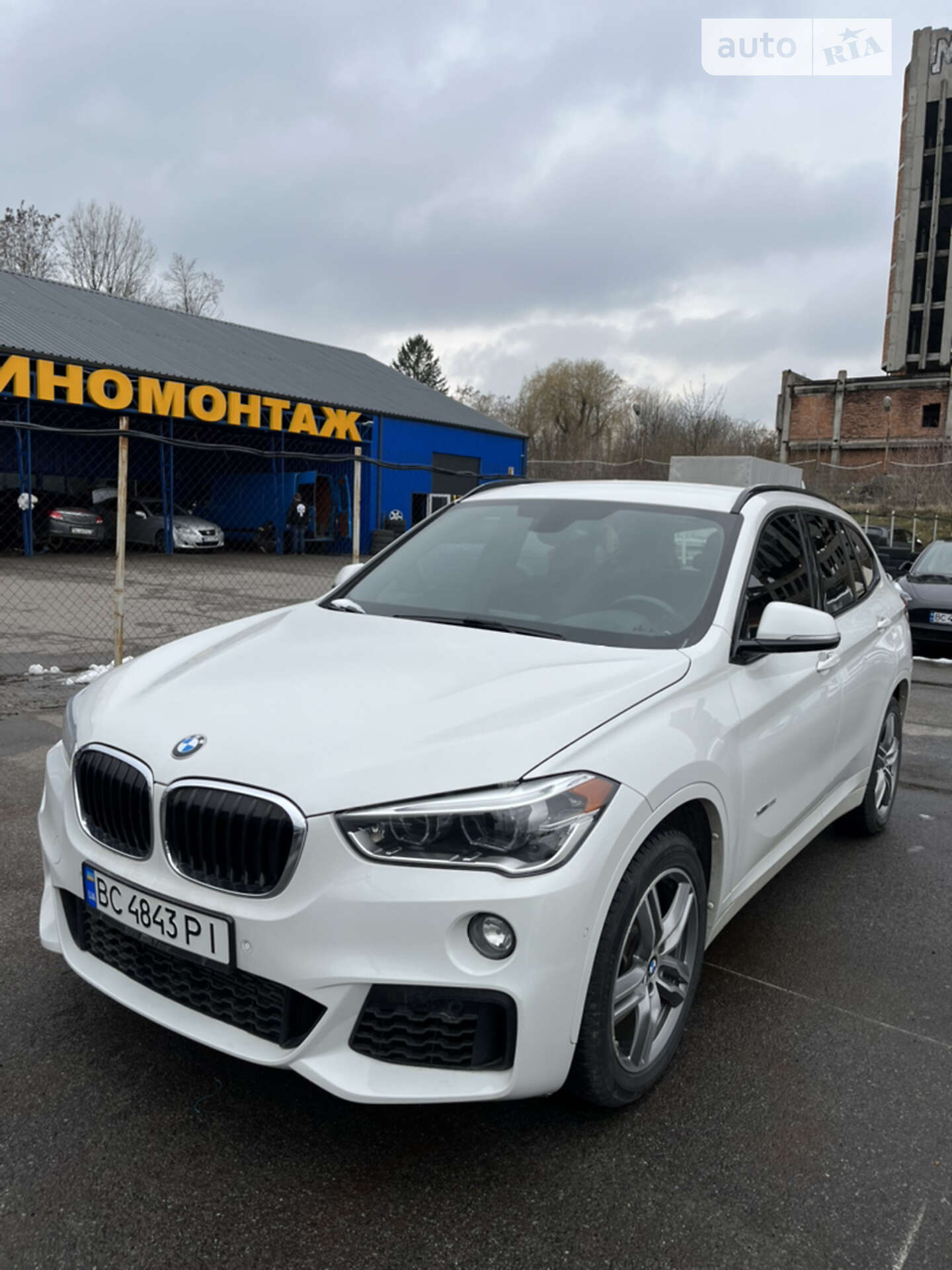 BMW X1