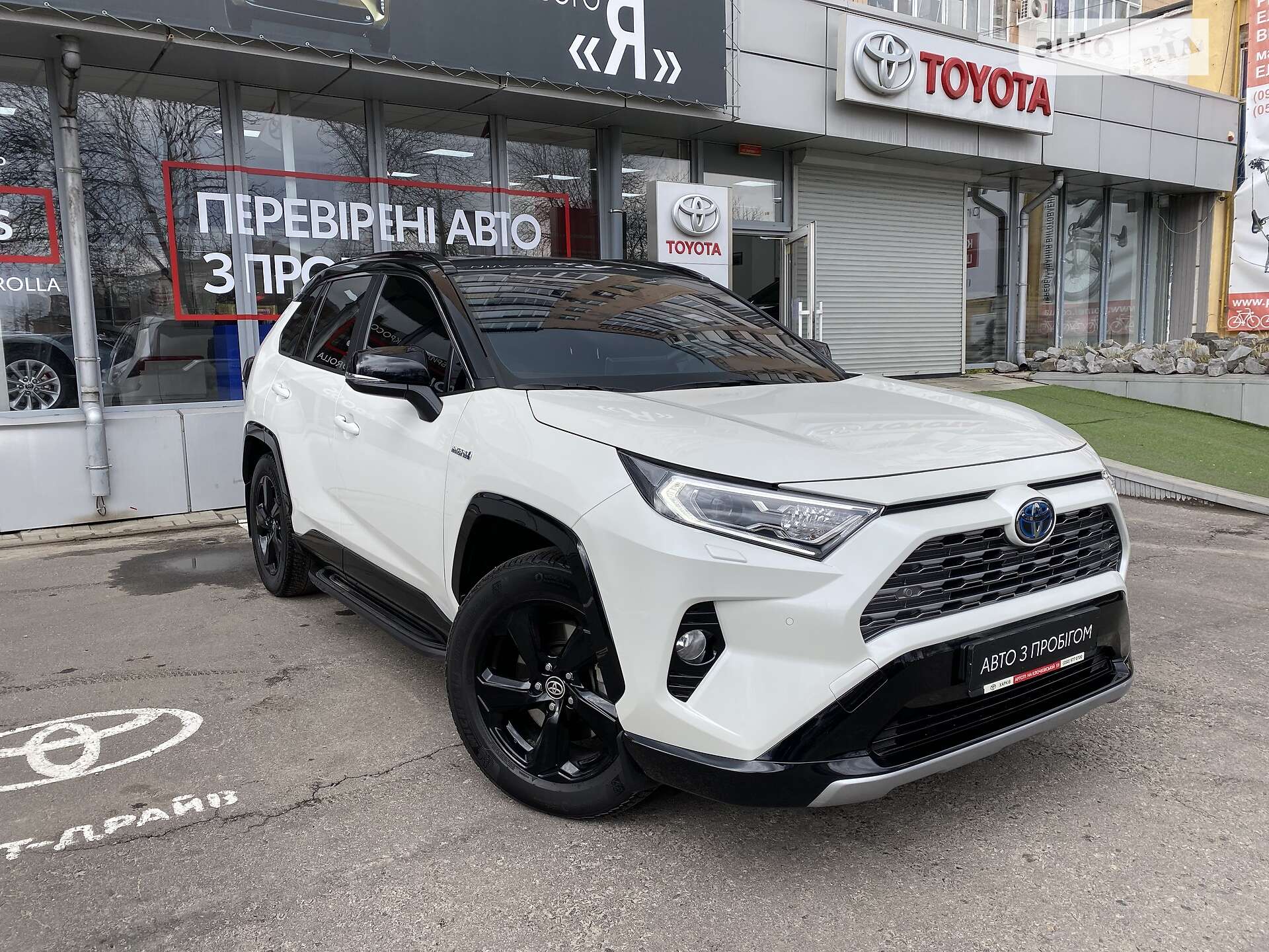 TOYOTA RAV-4 HYBRID 2021