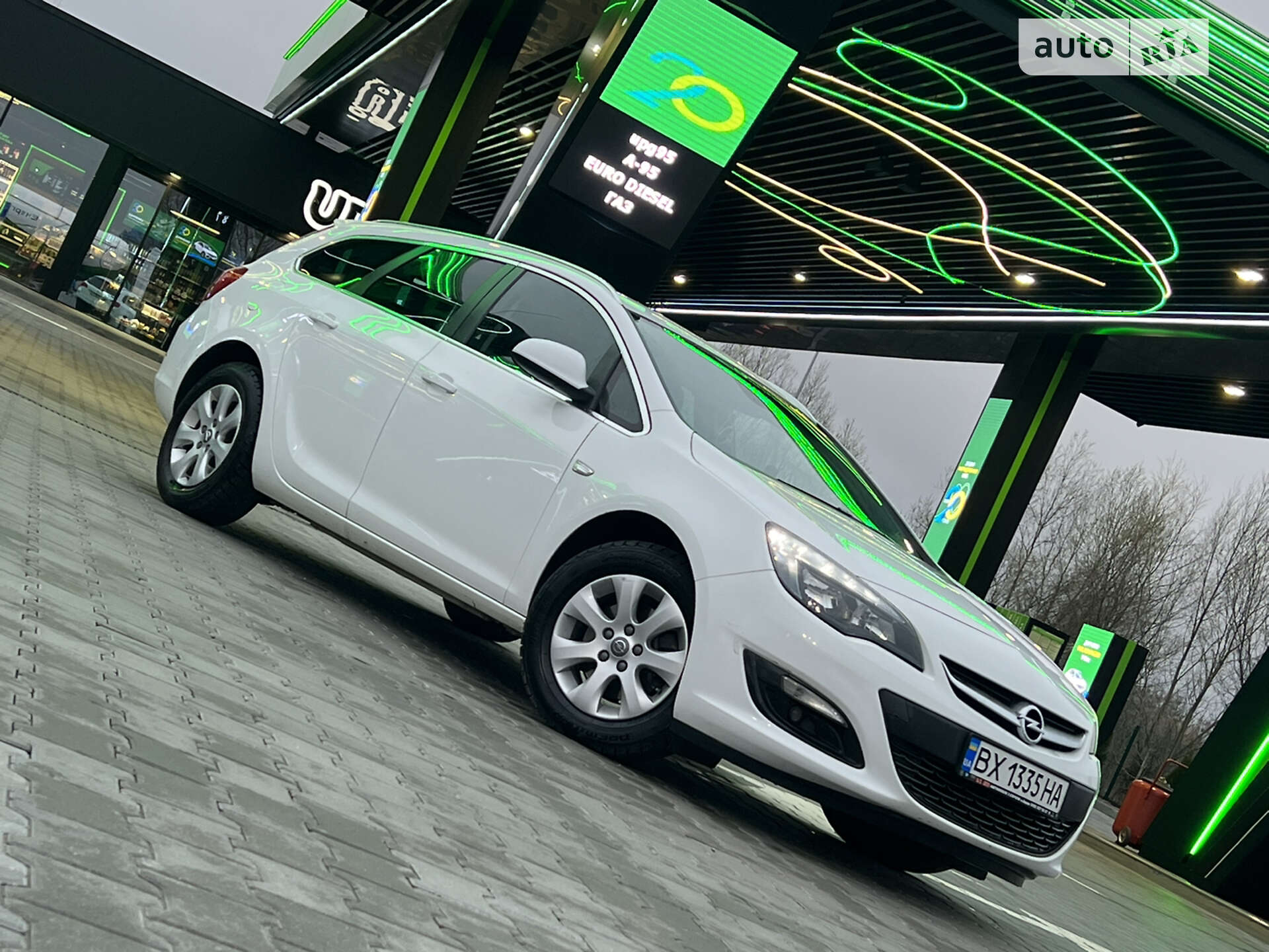 OPEL ASTRA 2015