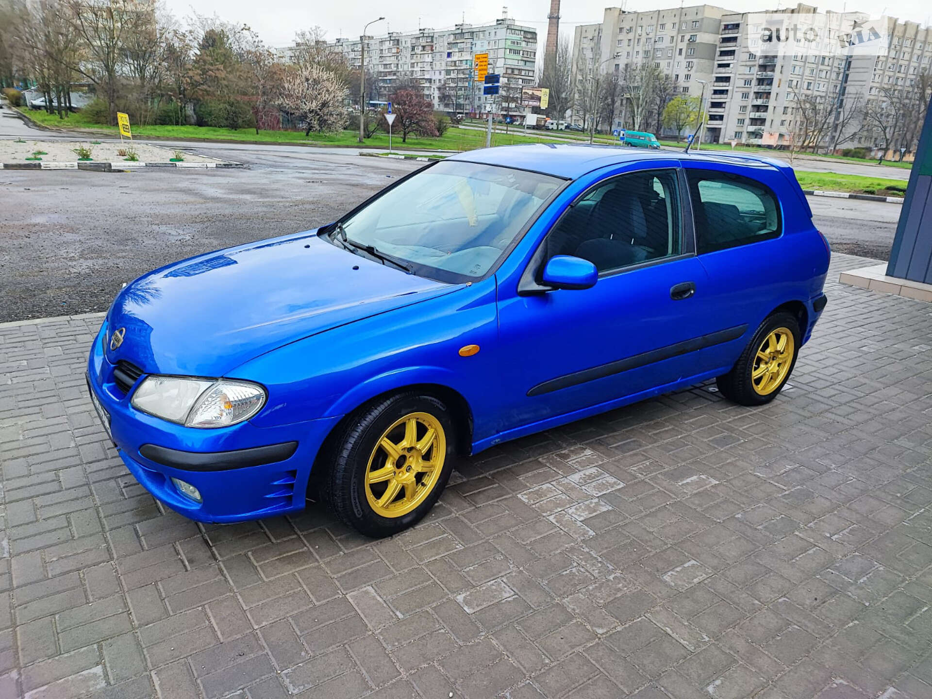 NISSAN ALMERA 2000