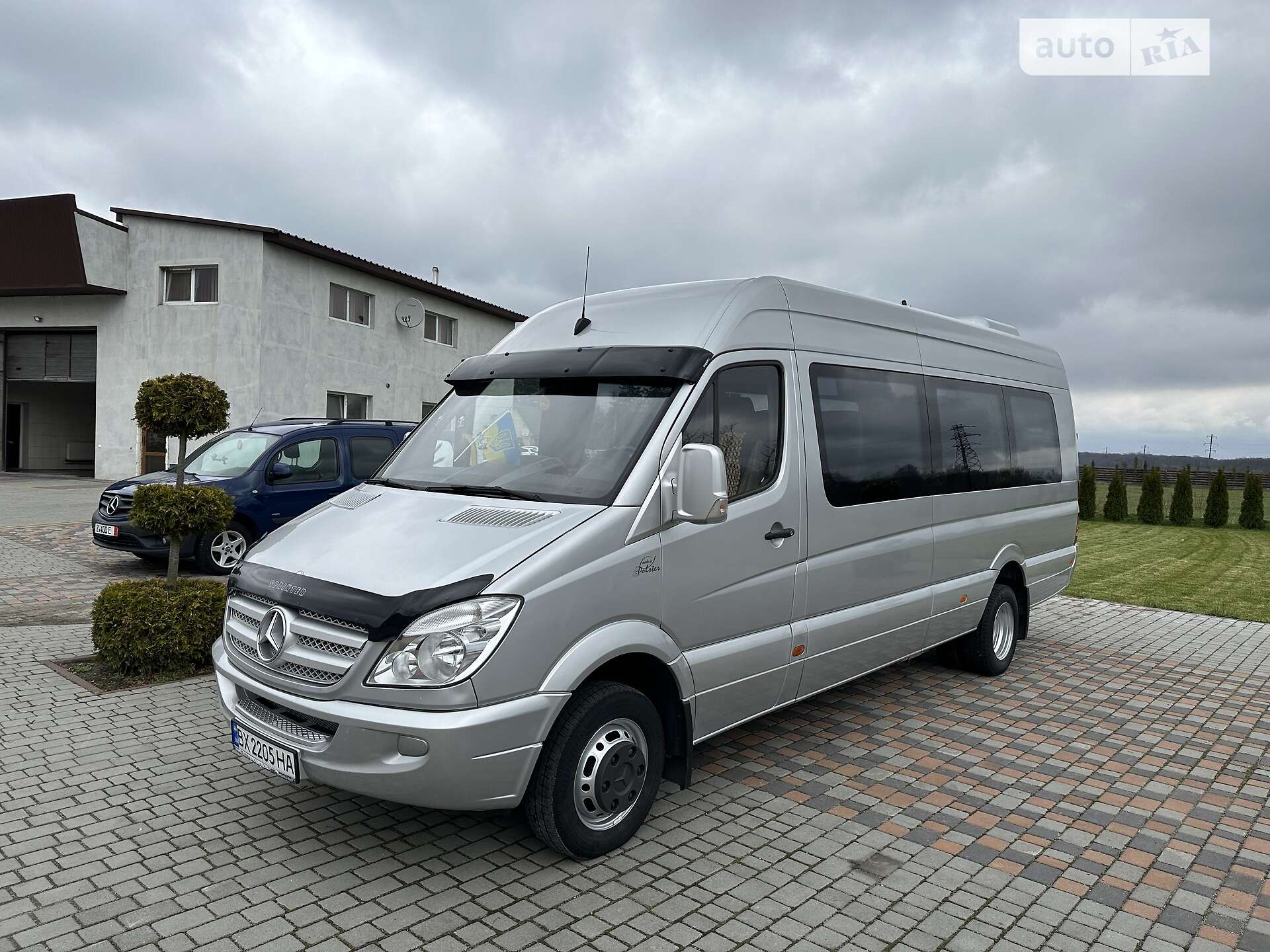 MERCEDES-BENZ SPRINTER 519 CDI 2013