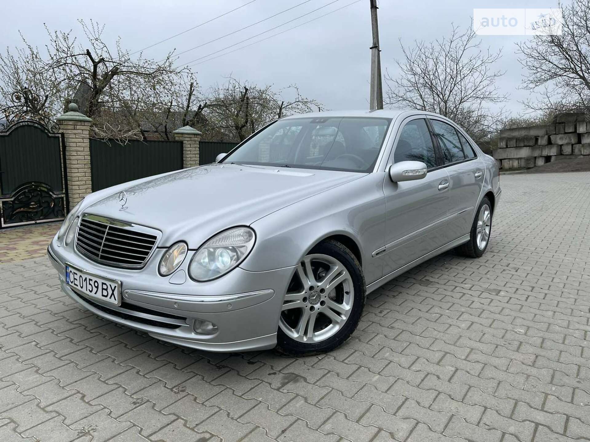 MERCEDES-BENZ E 320 CDI 2003