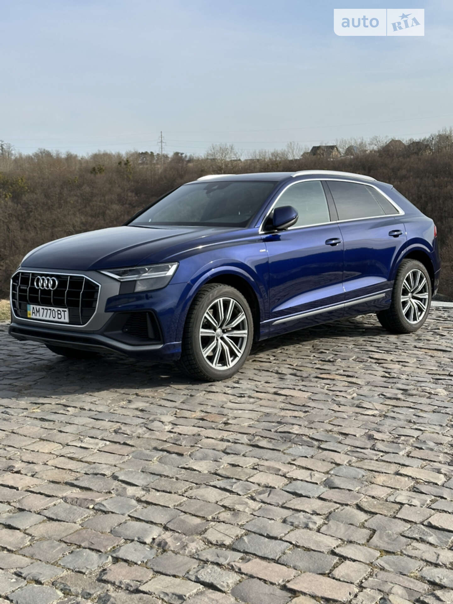 AUDI Q8