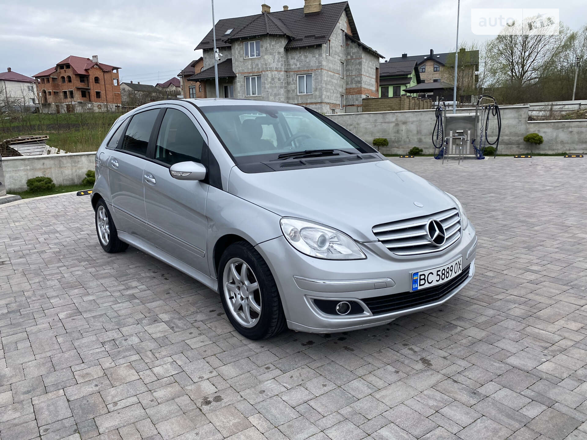 MERCEDES-BENZ B 180 2006