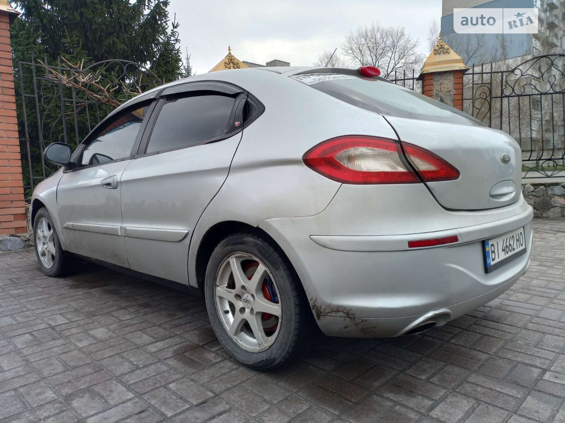 CHERY M11 2011
