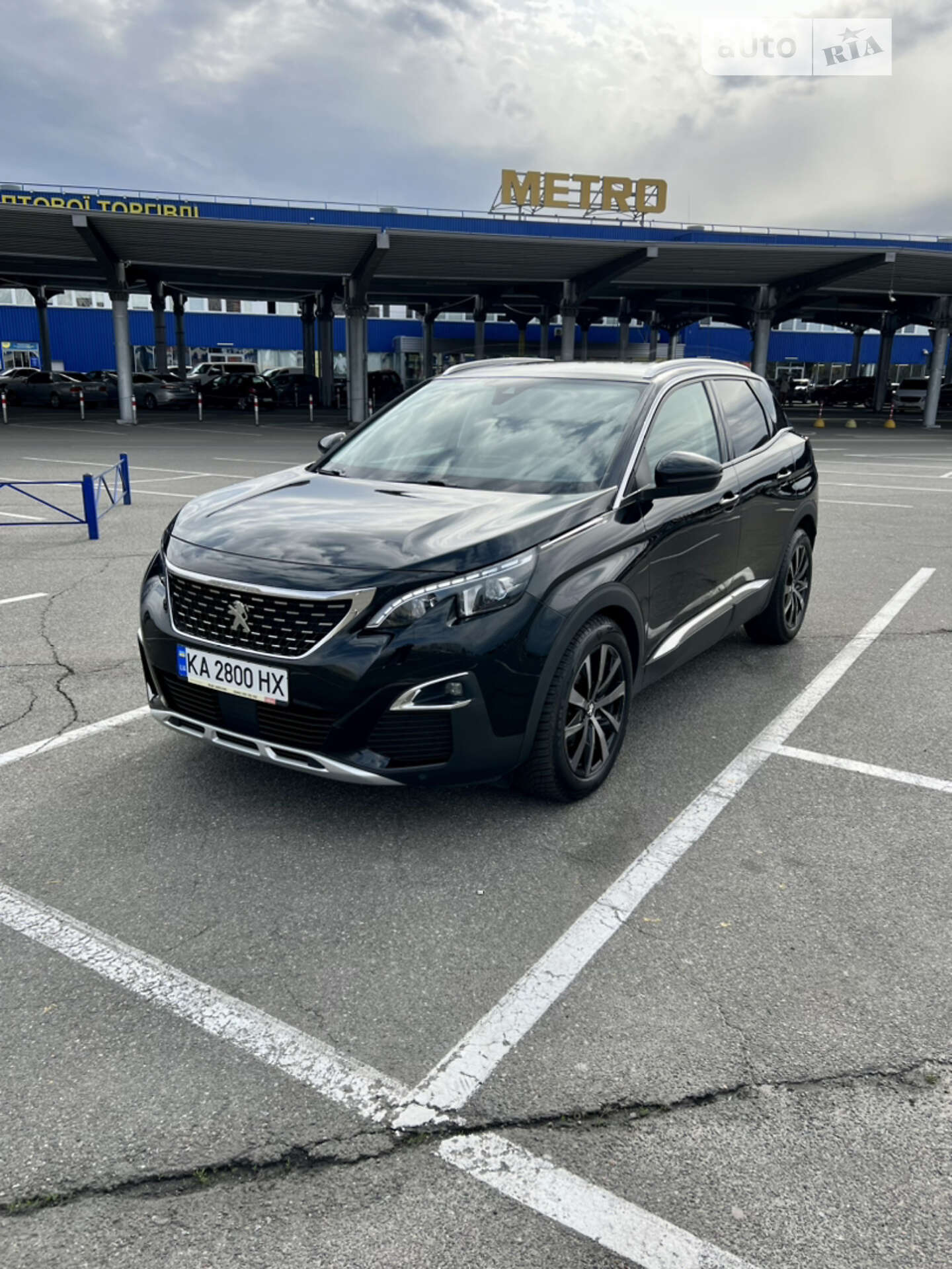 PEUGEOT 3008