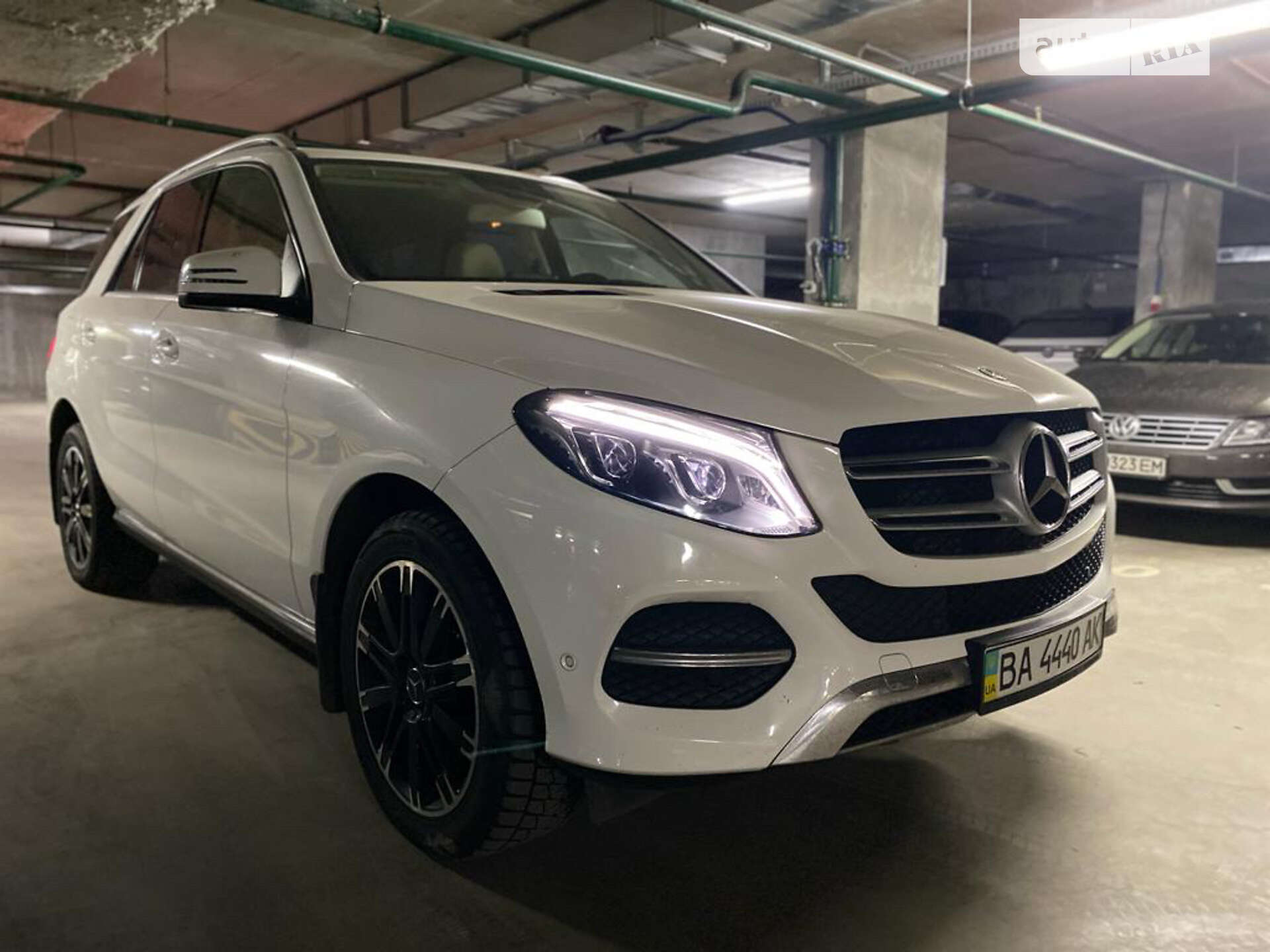 MERCEDES-BENZ GLE 350D 2016