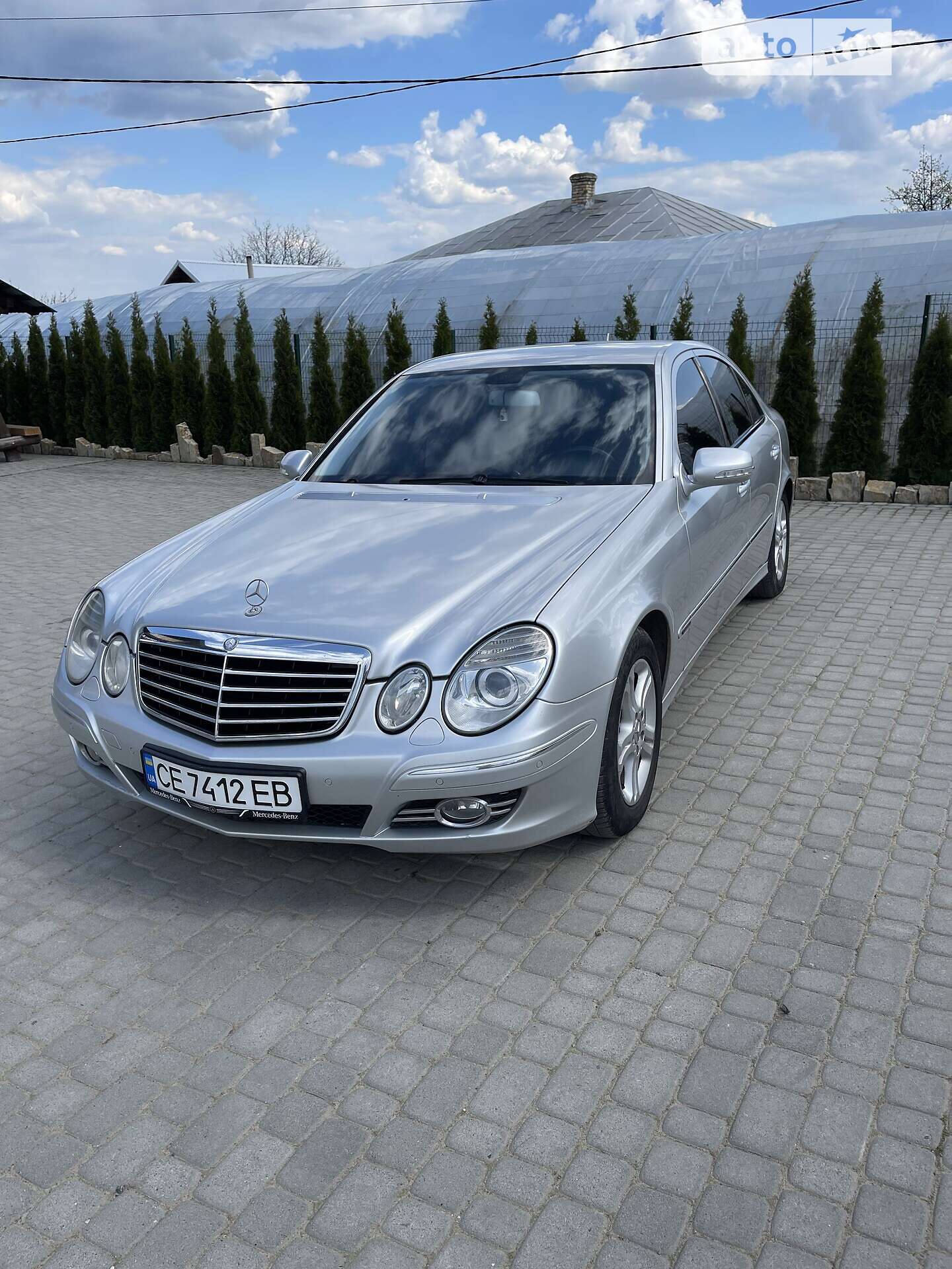 MERCEDES-BENZ E 220 2006
