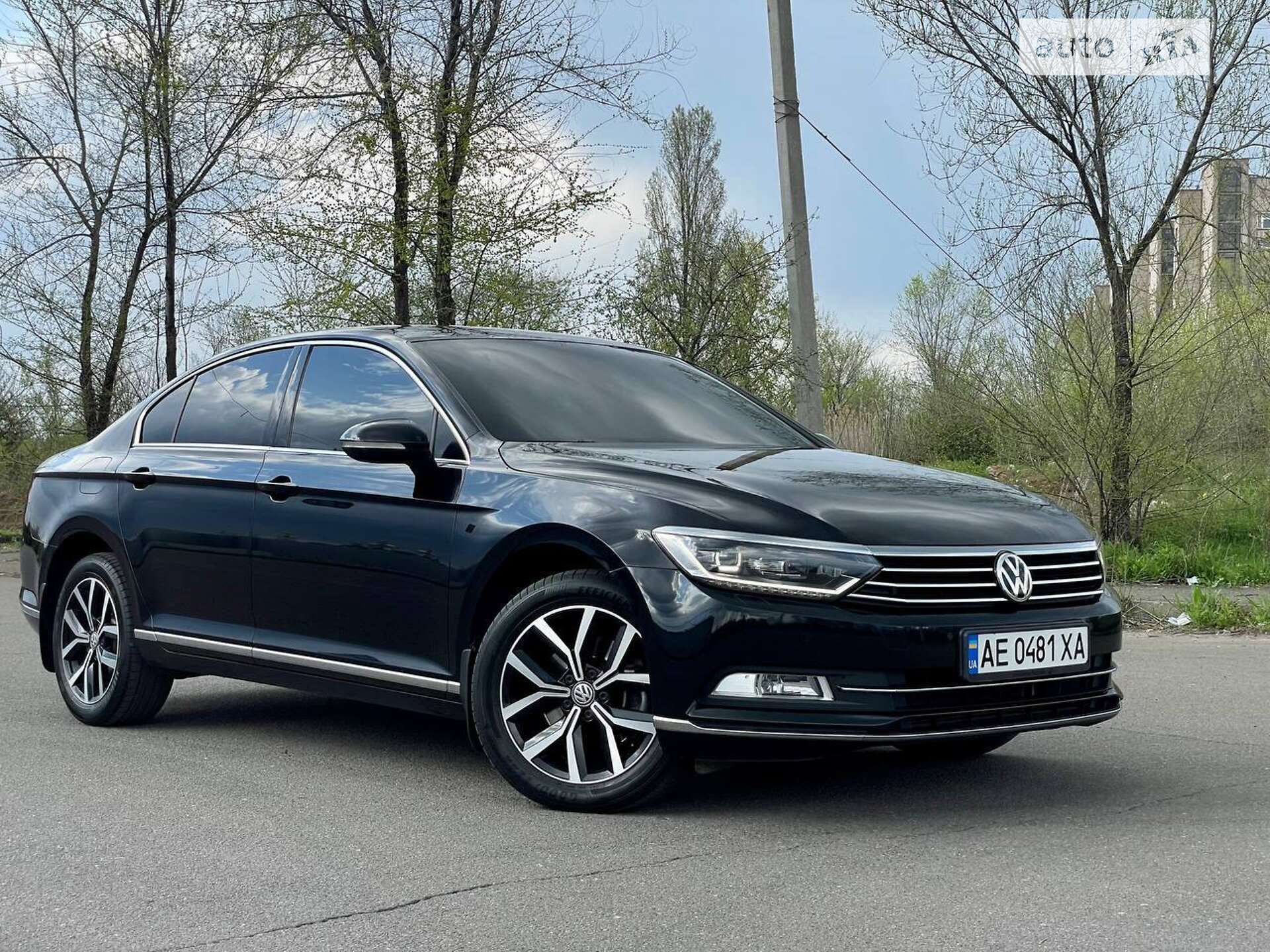 VOLKSWAGEN PASSAT 2018