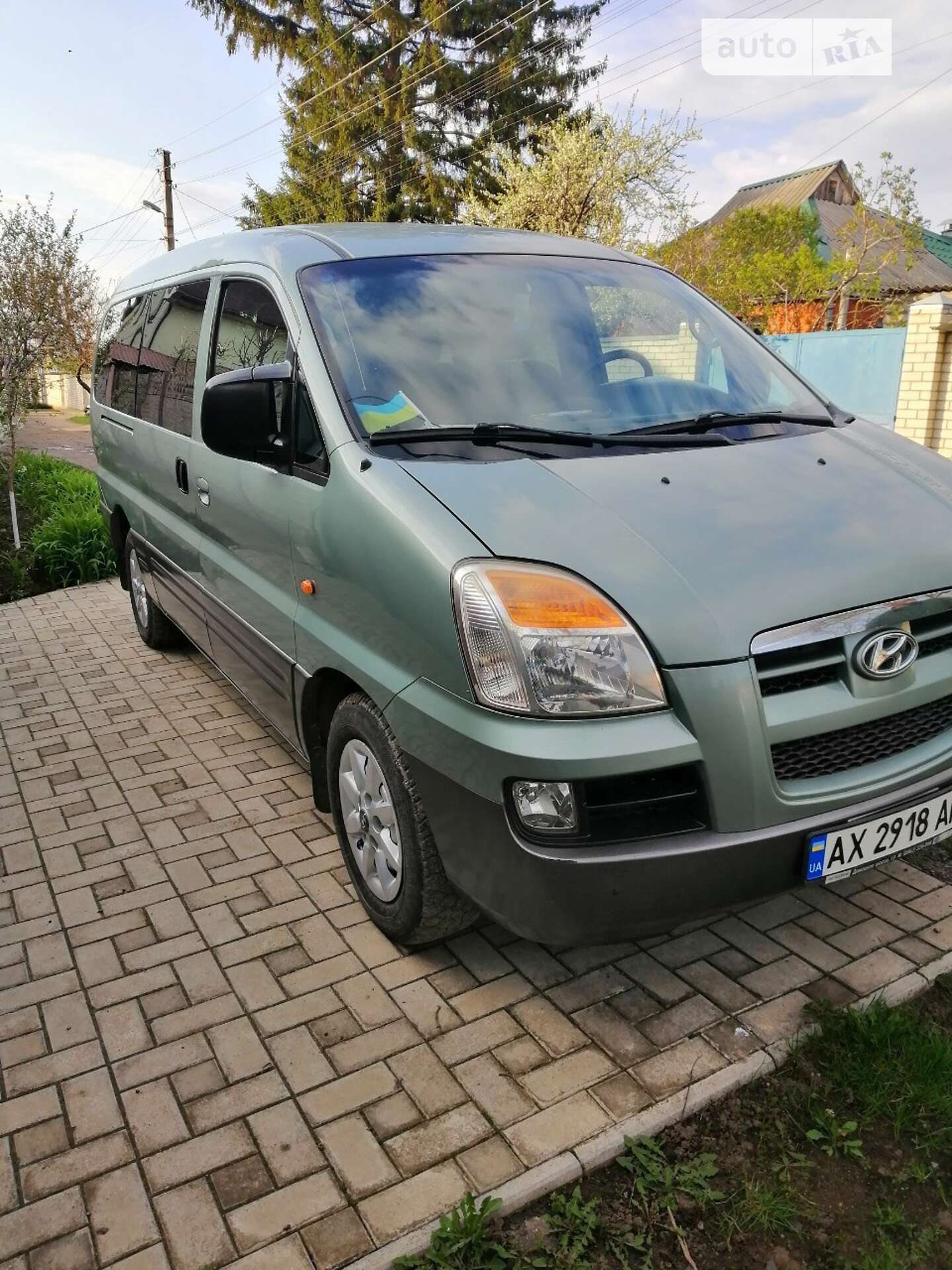 HYUNDAI H-1 2005