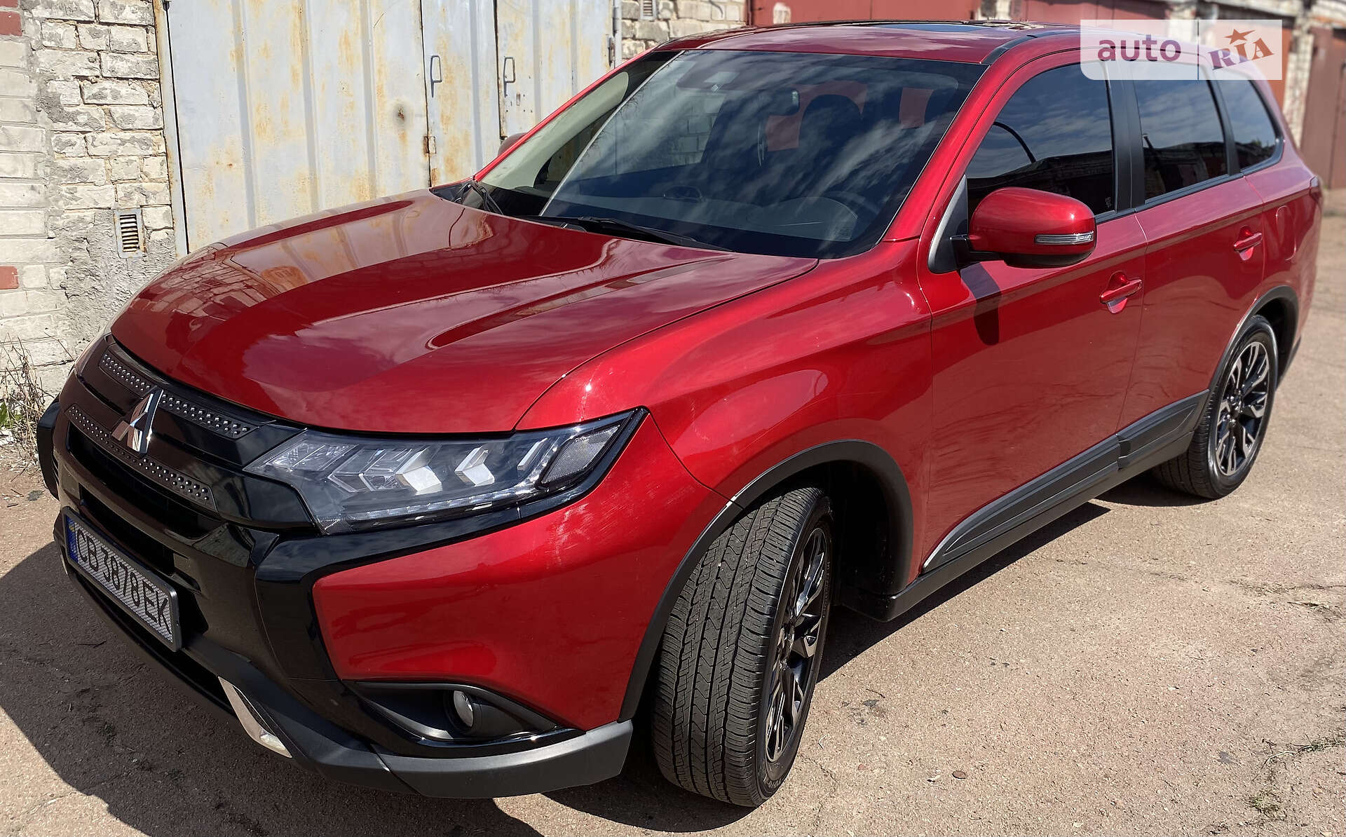 Головне фото звіту автомобіля MITSUBISHI OUTLANDER 2019