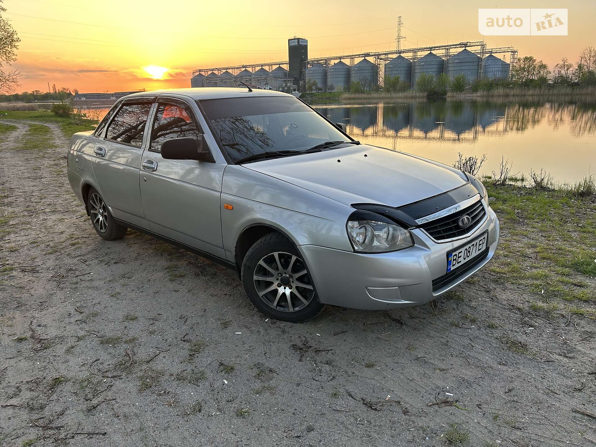 LADA 217030 2013