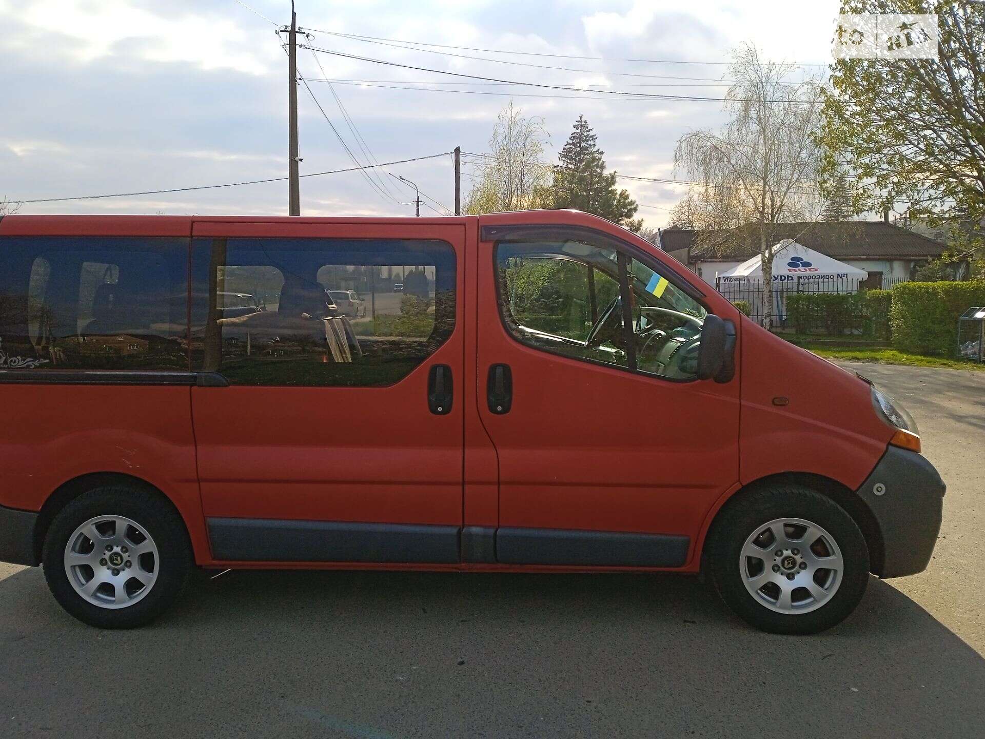 RENAULT TRAFIC 2005