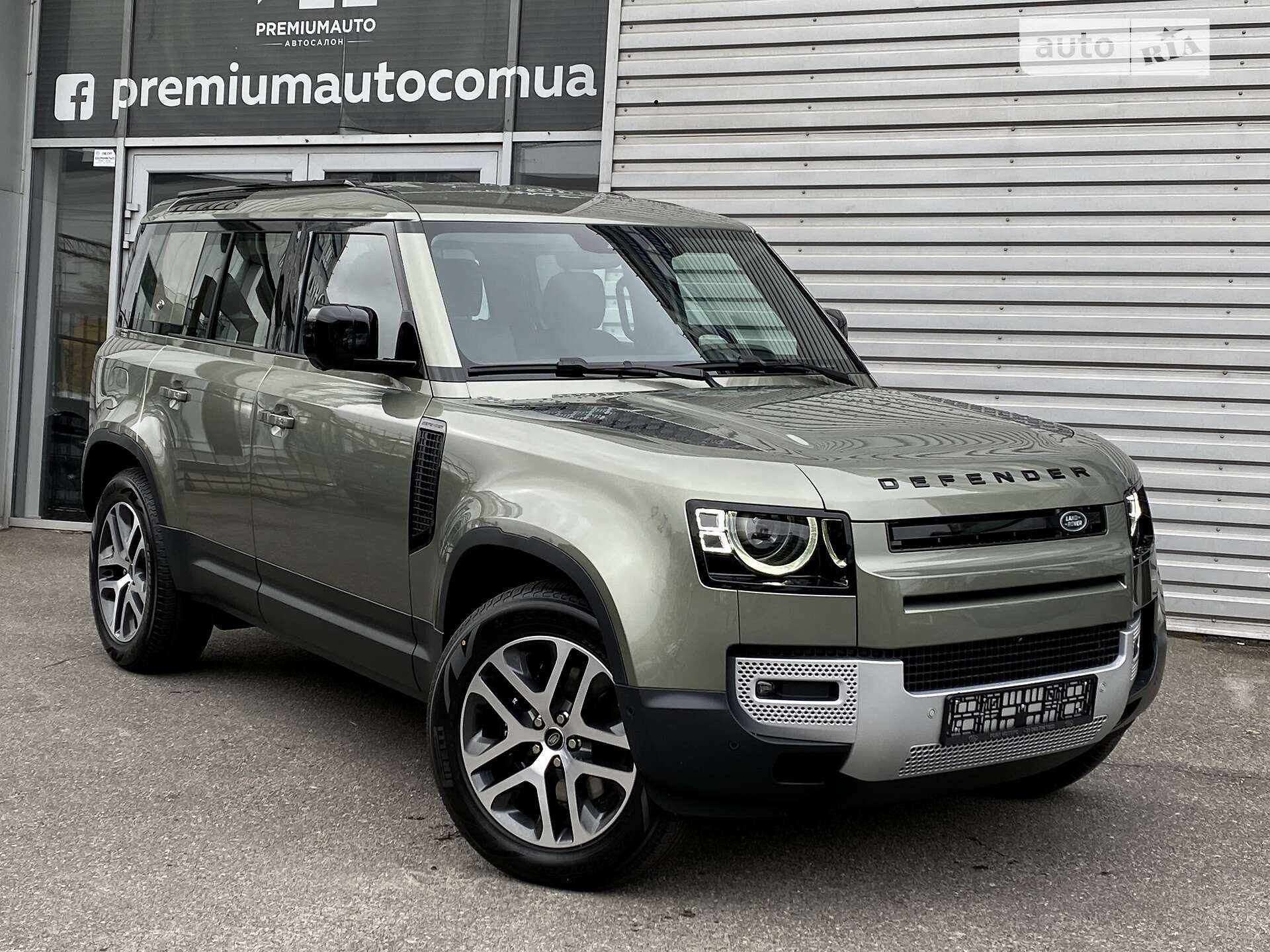 LAND ROVER DEFENDER 2022