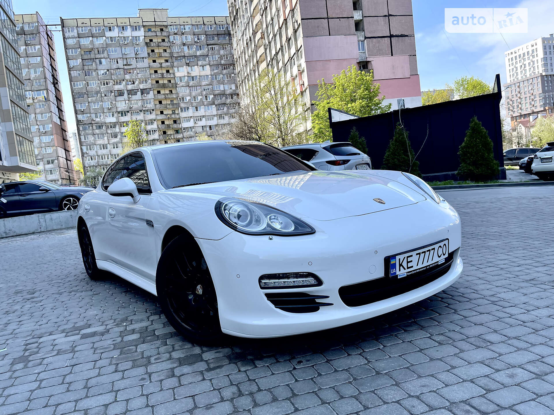 PORSCHE PANAMERA 2010