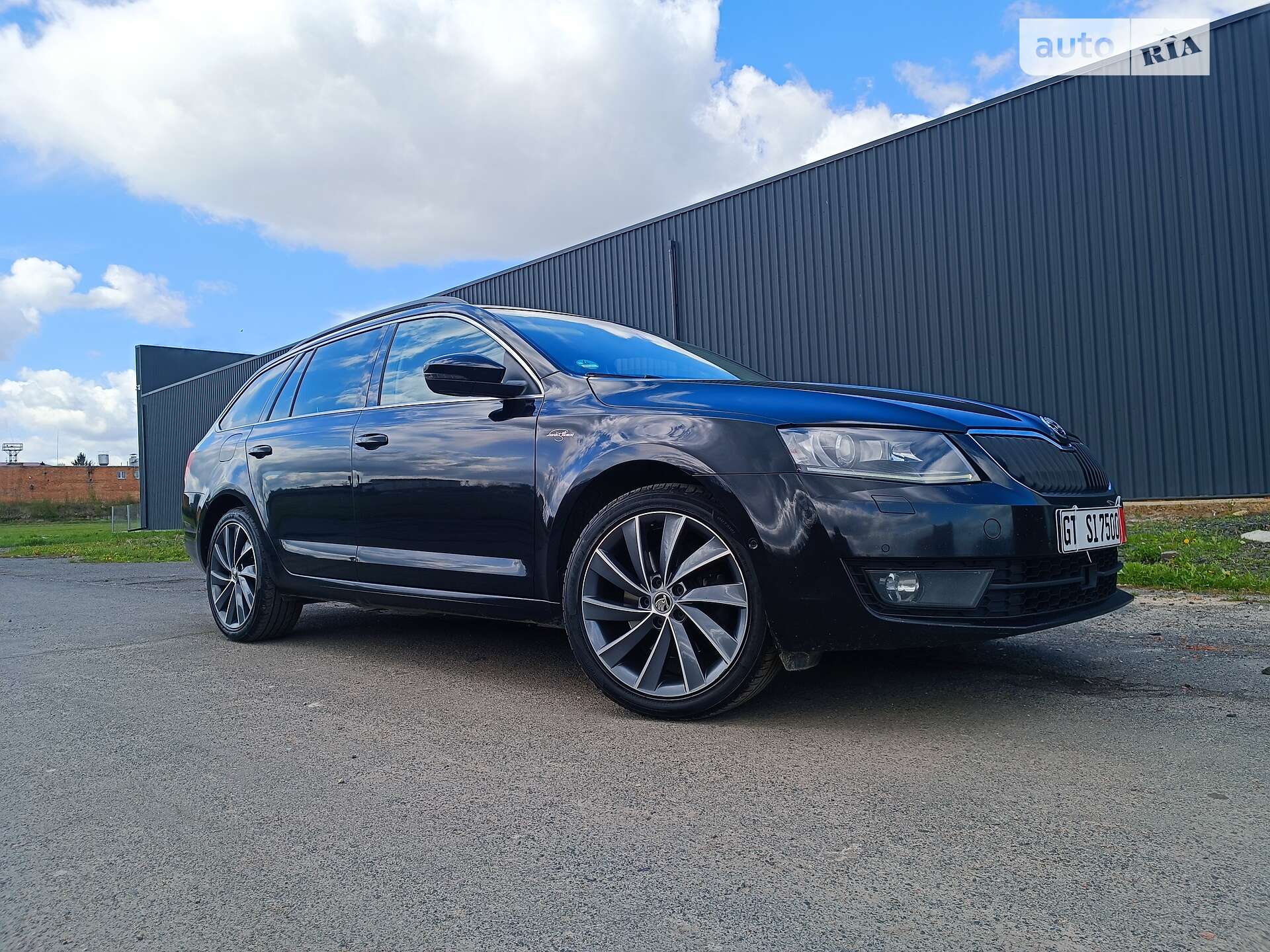Skoda Octavia Laurin s Klement 2016